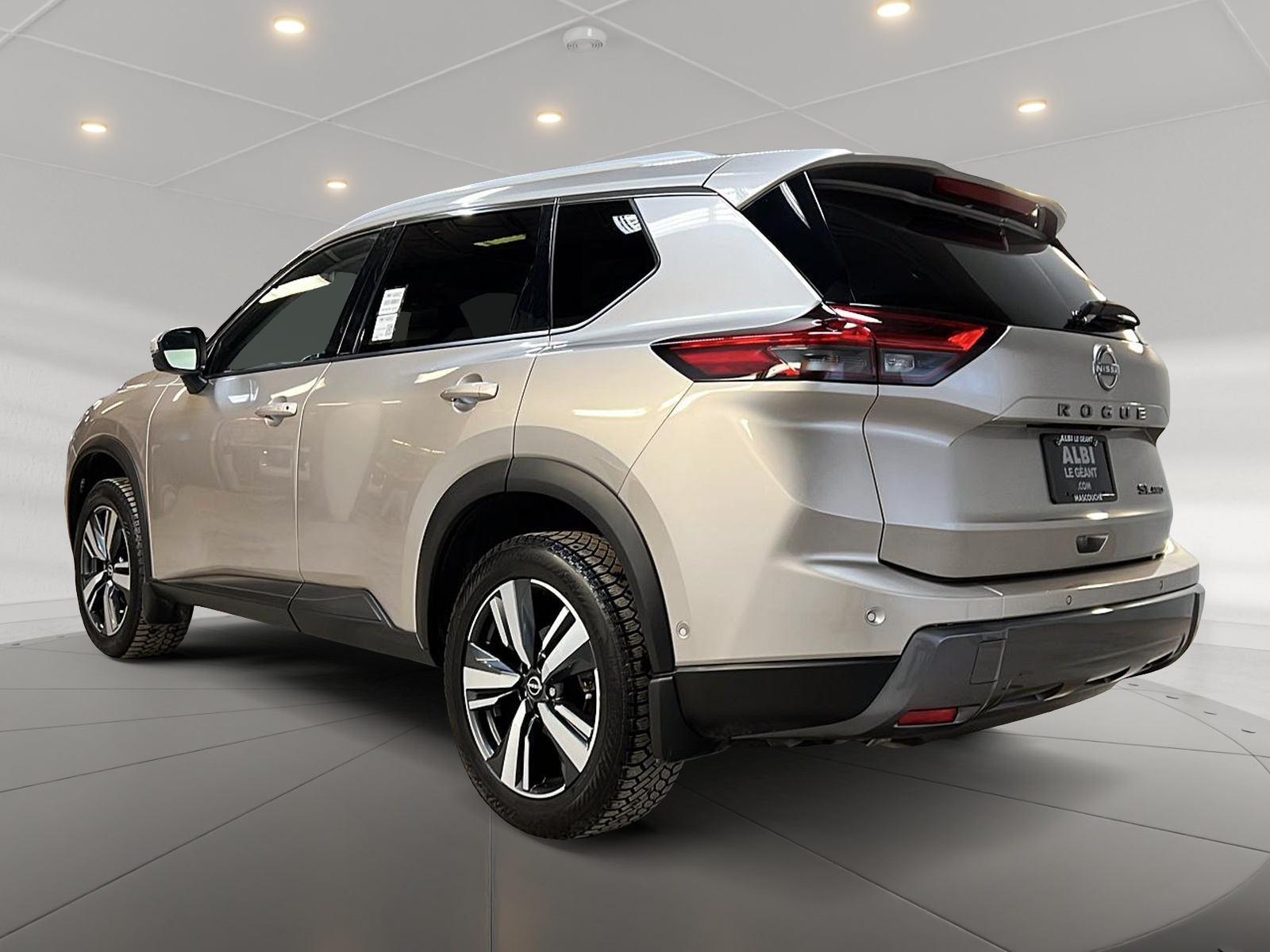 Nissan Rogue 2024 - Image #6