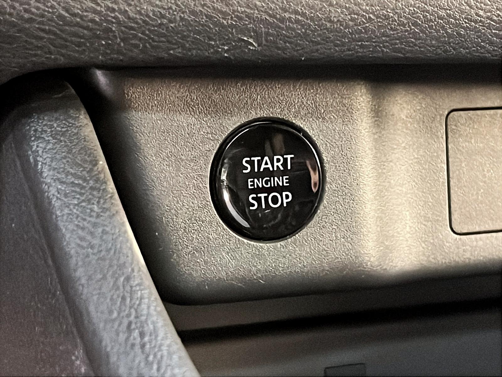 Nissan Rogue SL CUIR TOIT PANO NAV 4RM 2024 - image #21