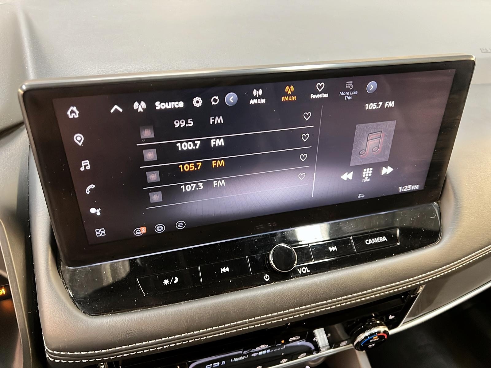 Nissan Rogue SL CUIR TOIT PANO NAV 4RM 2024 - image #18