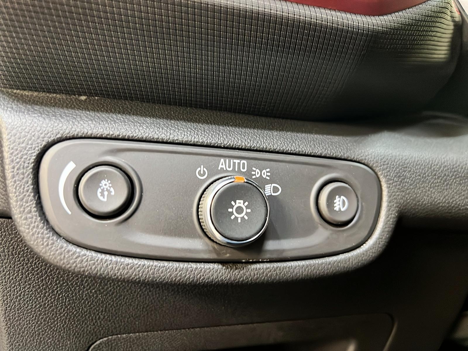 Chevrolet Trailblazer 1RS TOIT PANO 4RM 2022 - image #22