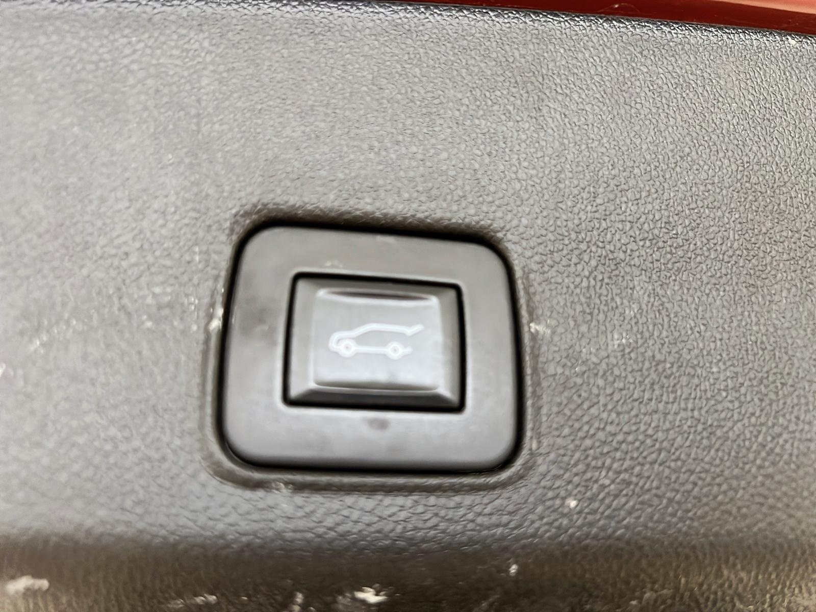 Chevrolet Trailblazer 1RS TOIT PANO 4RM 2022 - image #14