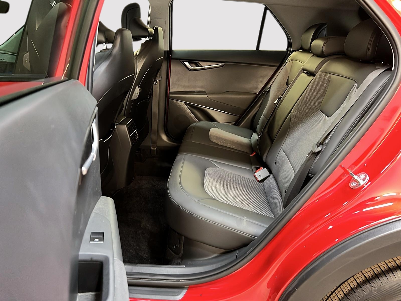 Kia Niro EX HYBRIDE NAV 2023 - image #9