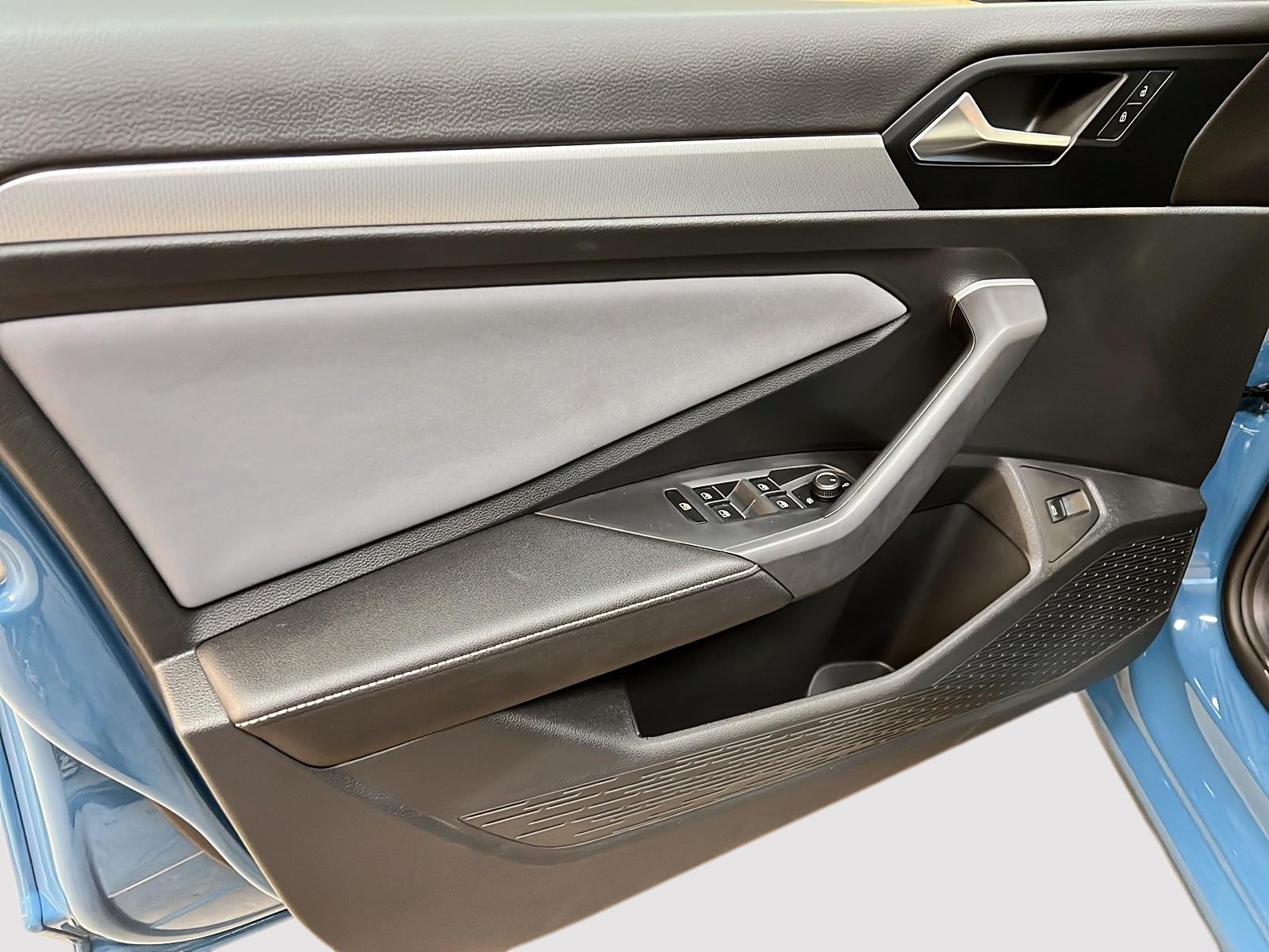 Volkswagen Jetta 2025 - Image #37