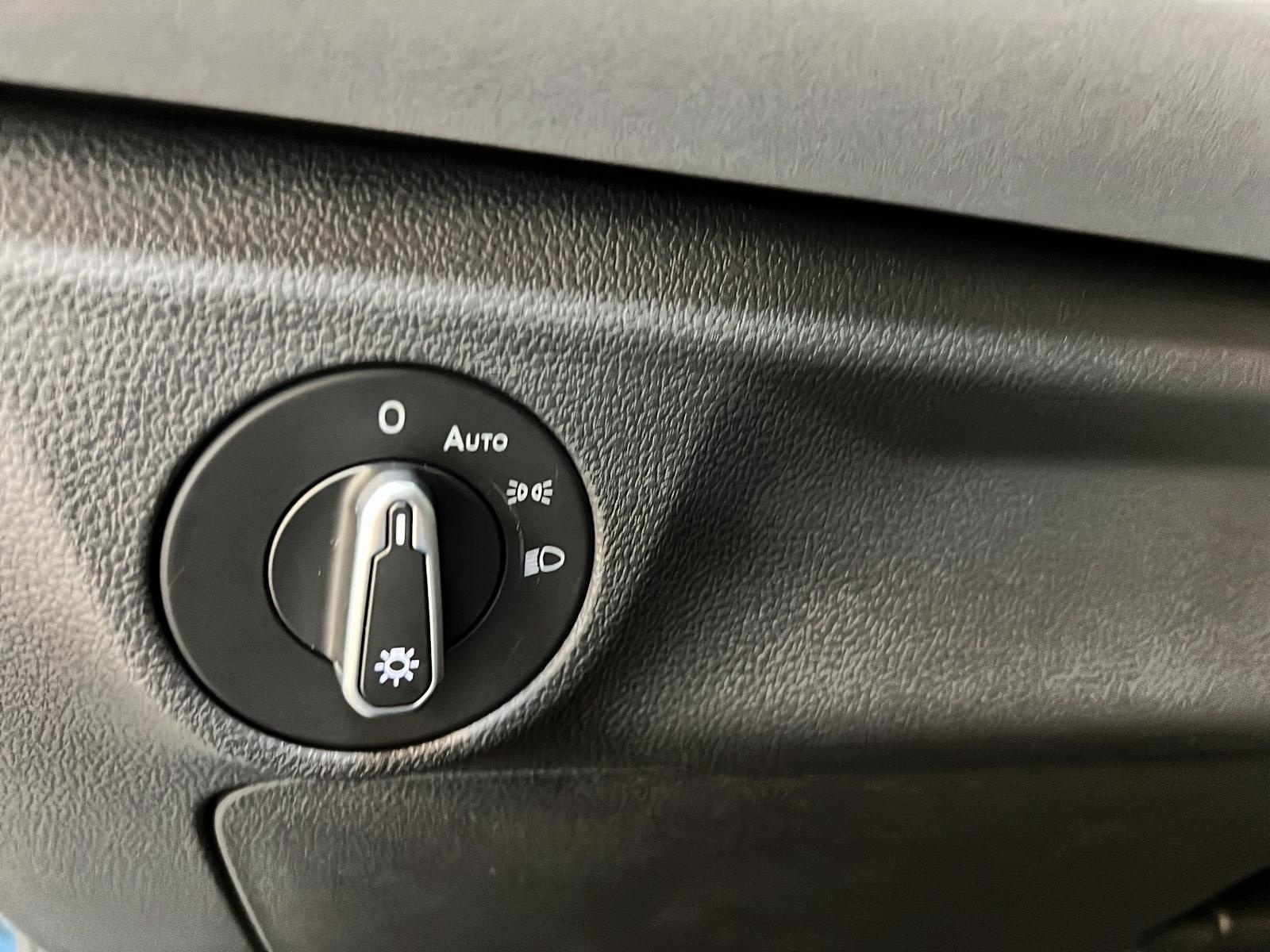 Volkswagen Jetta COMFORTLINE CUIR 2025 - image #33