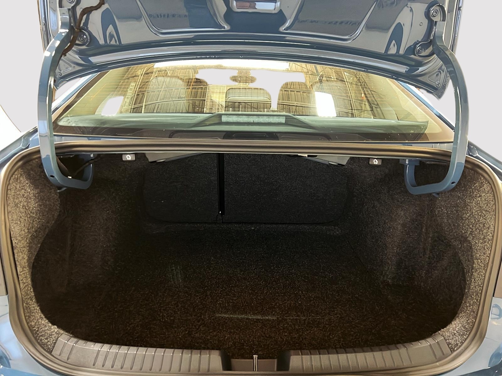 Volkswagen Jetta 2025 - Image #17