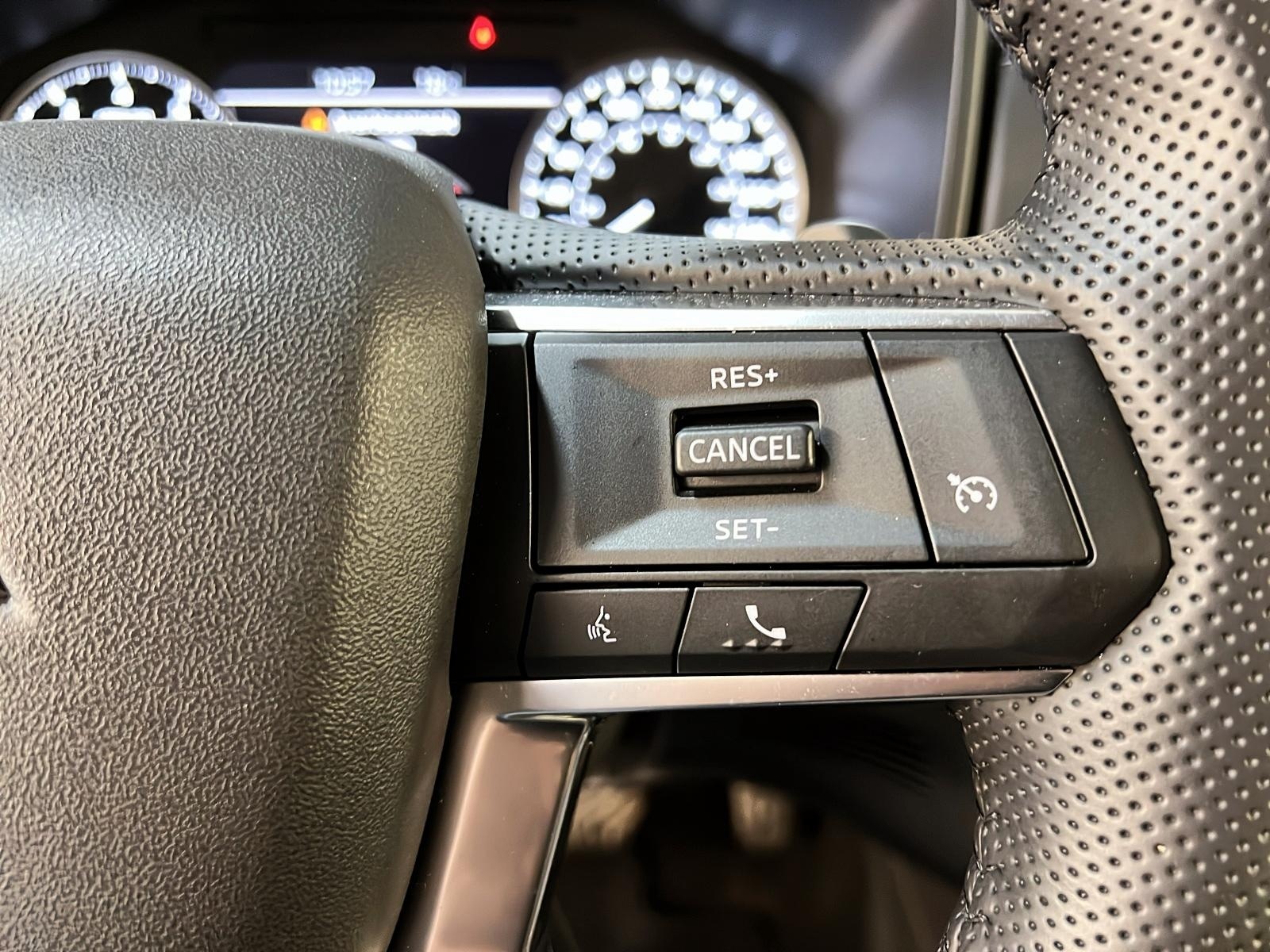 Mitsubishi Outlander ES S AWC 2024 - image #18