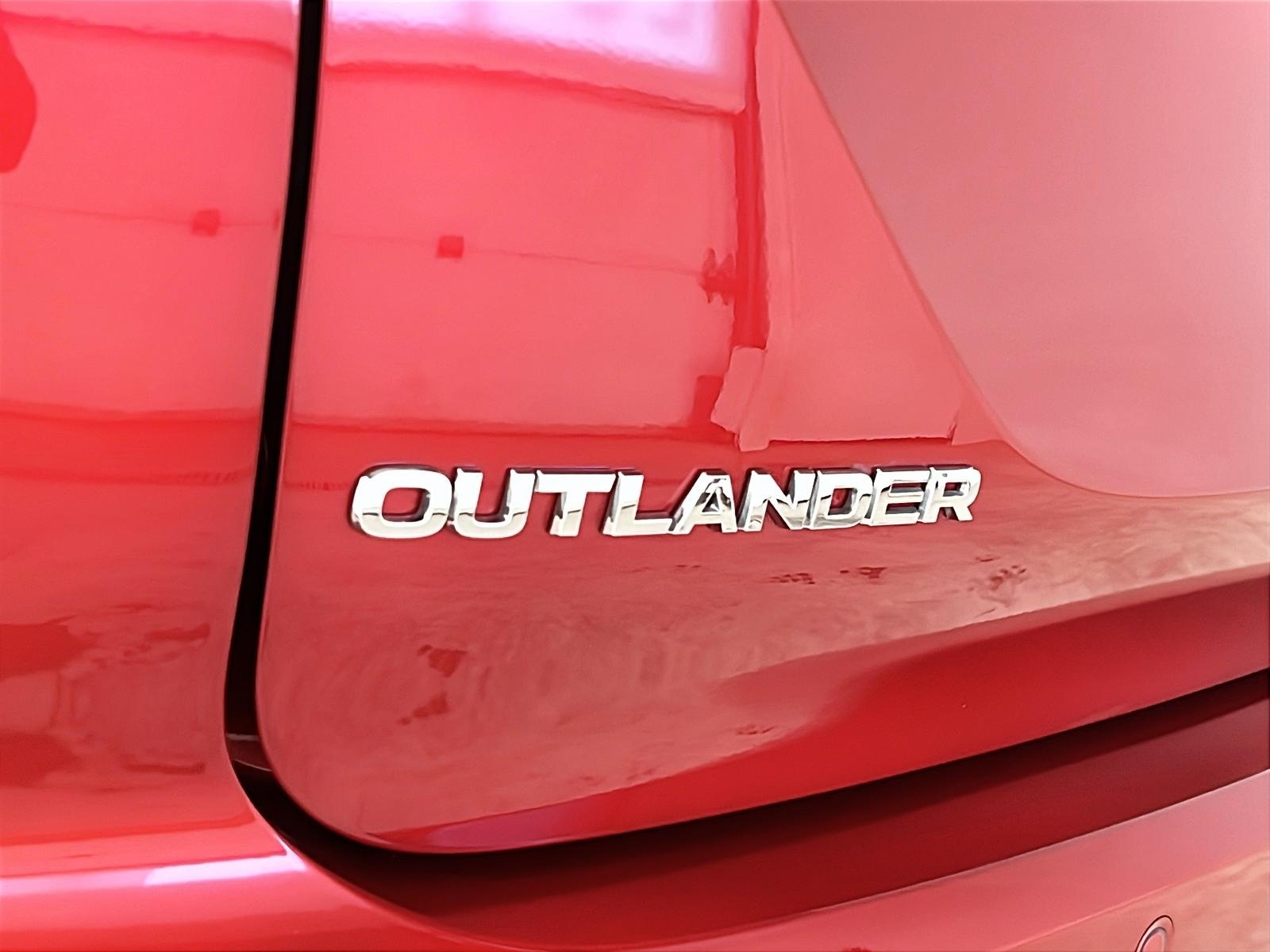 Mitsubishi Outlander ES S AWC 2024 - image #24