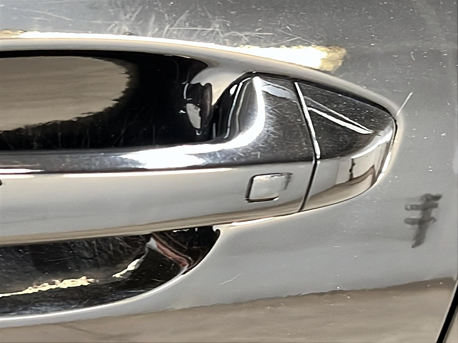 Kia SELTOS EX CUIR TOIT 4RM 2023 - image #24