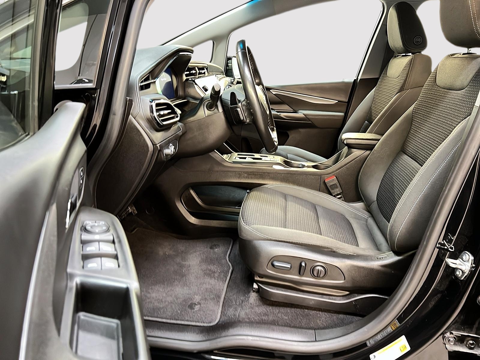 Chevrolet Bolt EV 1LT 2023 - image #7