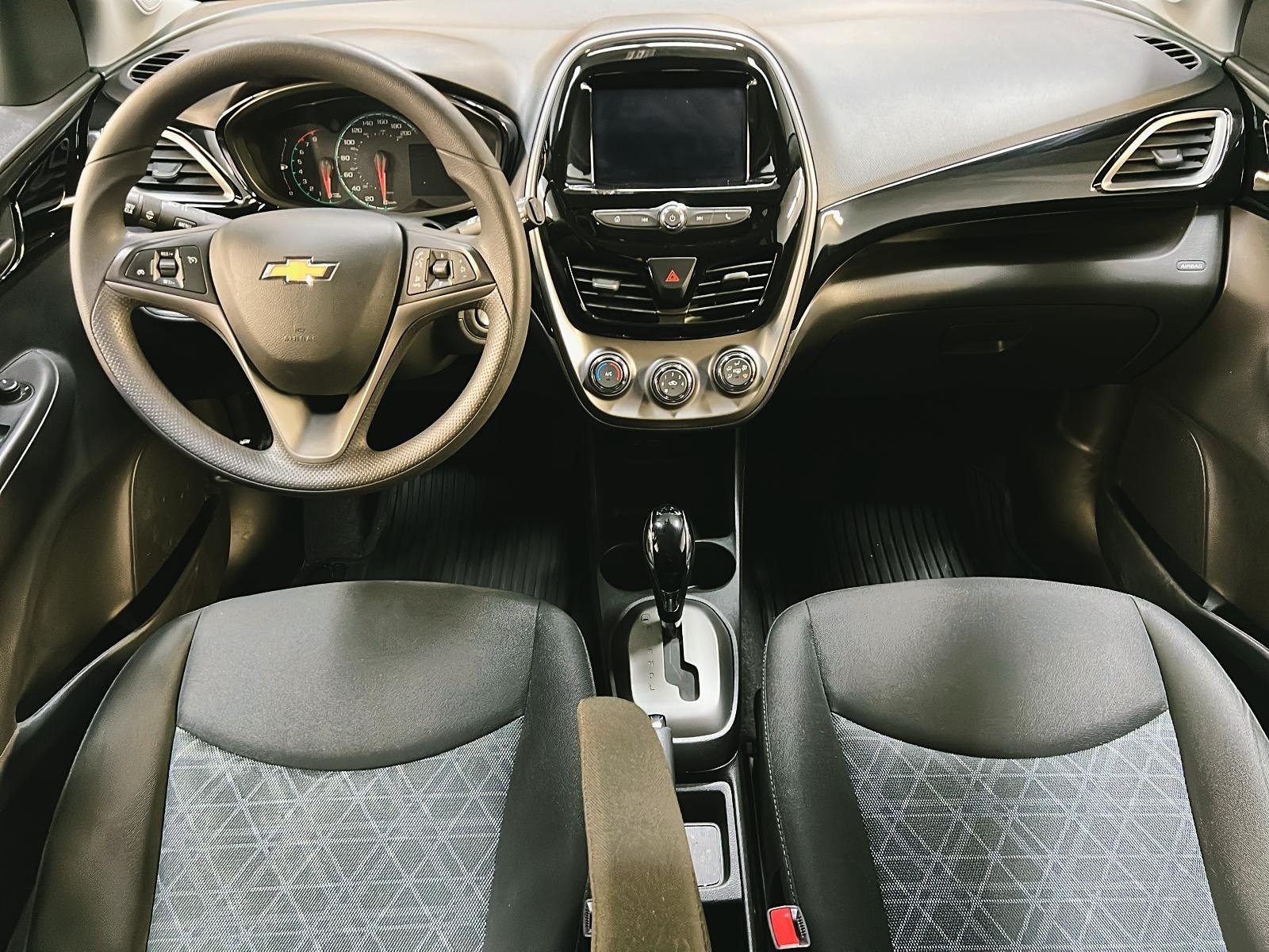 Chevrolet Spark 1LT SPORT 2022 - image #10