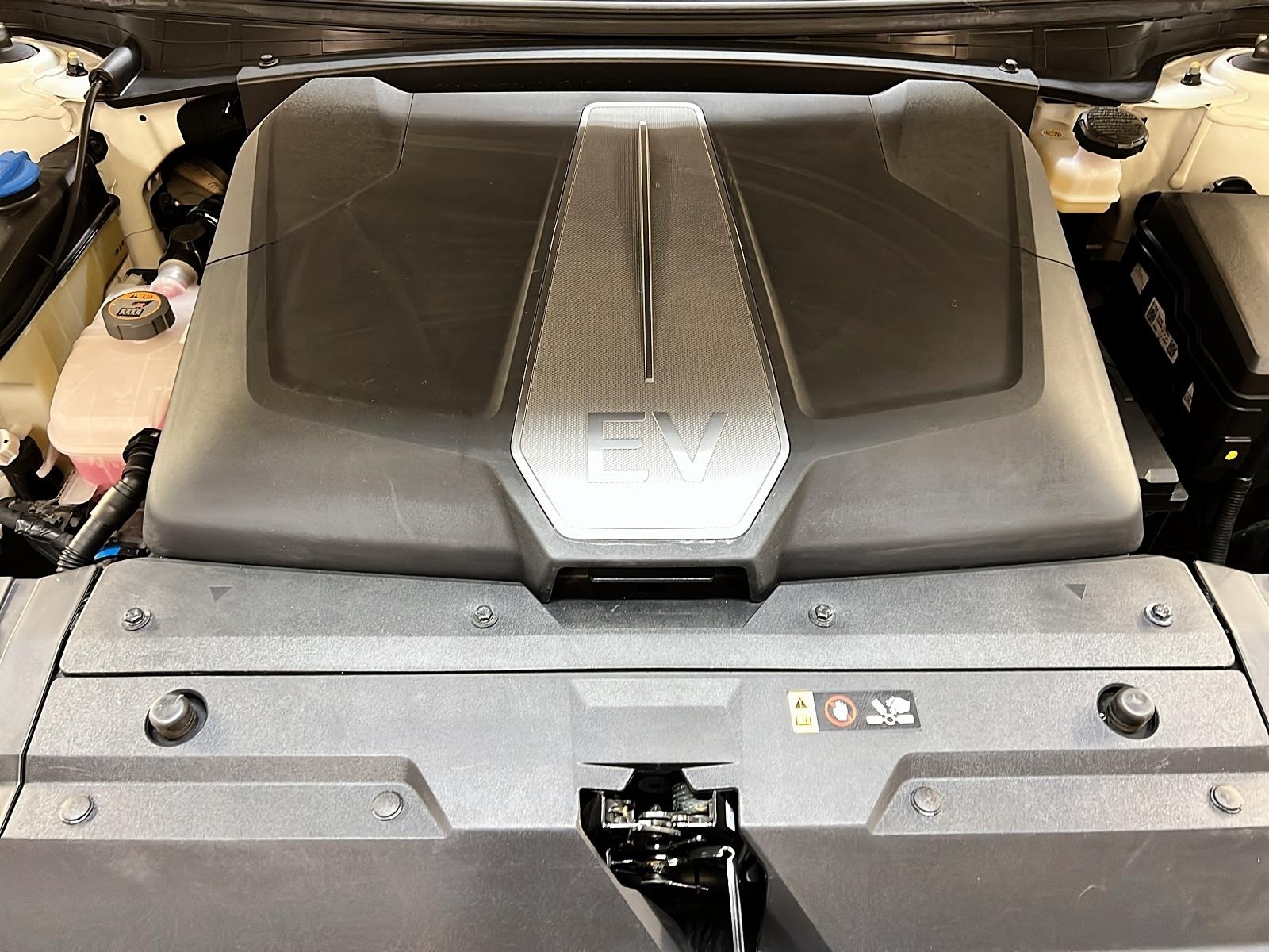 Kia EV6 LAND GT-LINE 1 CUIR NAV 4RM 2024 - image #11