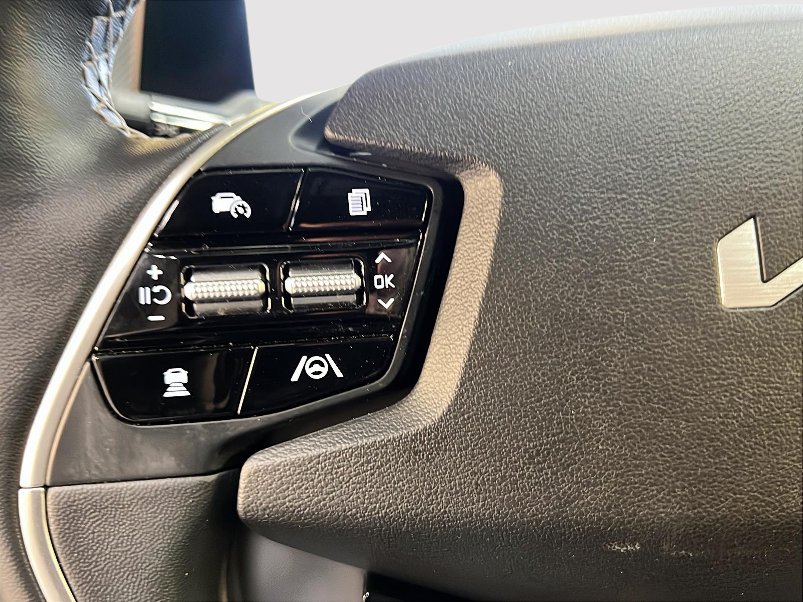 Kia EV6 LAND GT-LINE 1 CUIR NAV 4RM 2024 - image #21