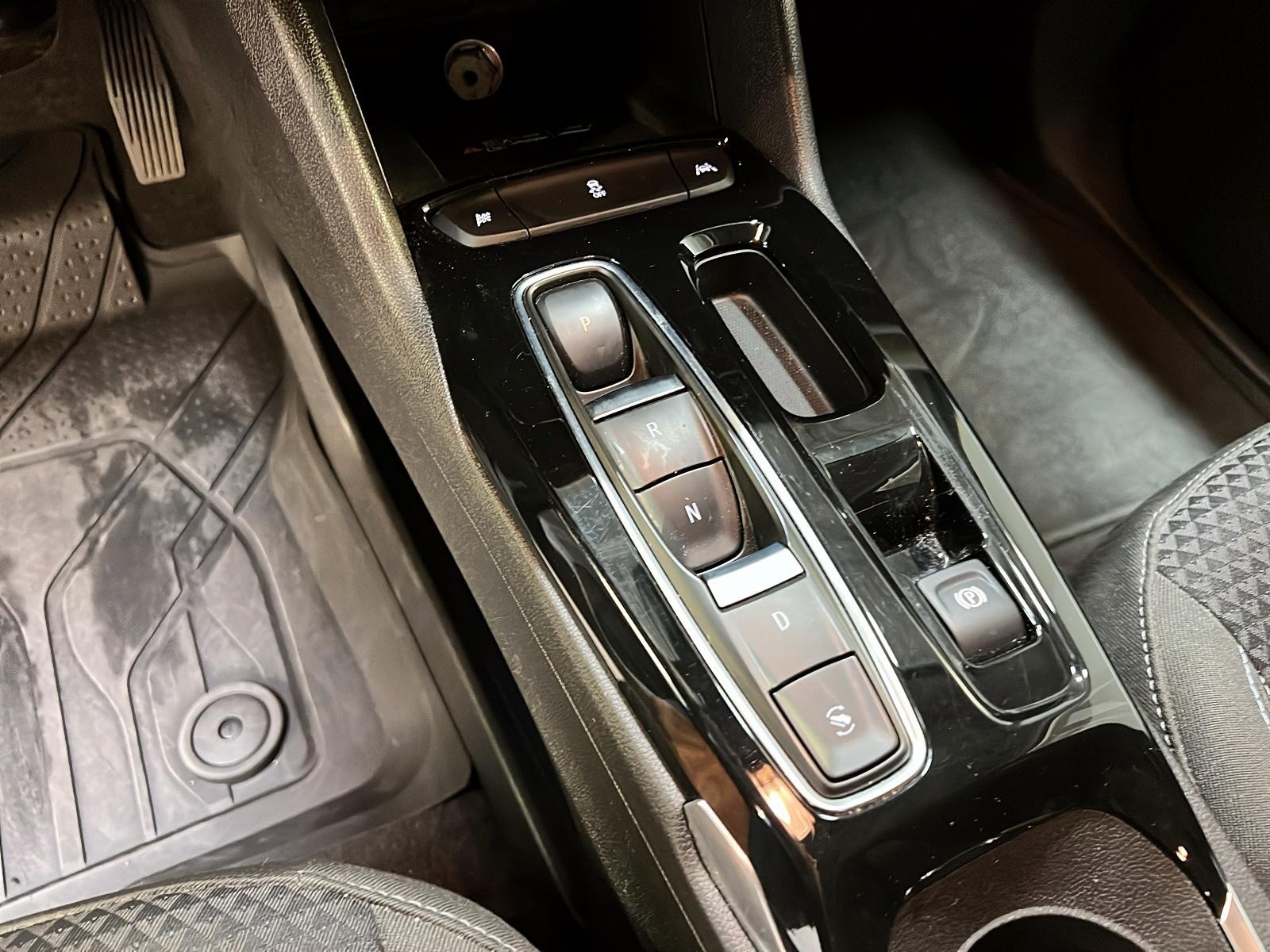 Chevrolet Bolt EUV 2LT 2023 - image #13