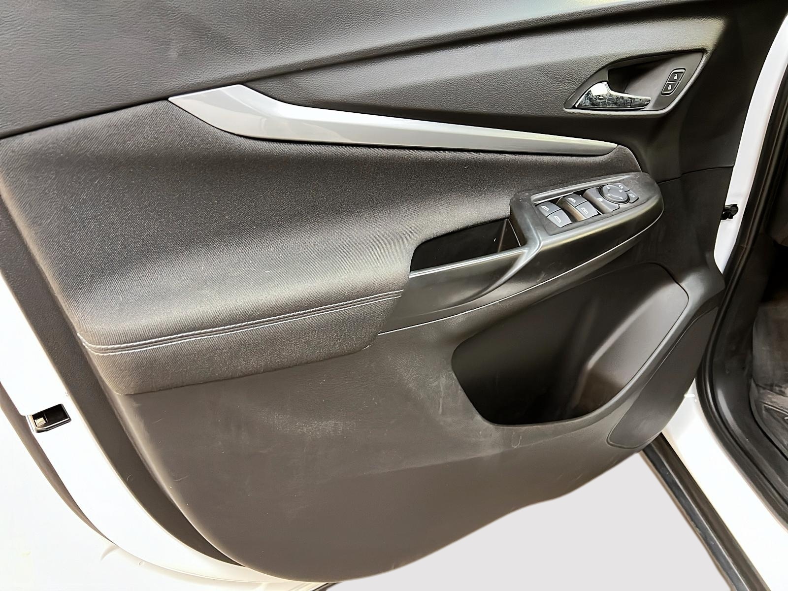 Chevrolet Bolt EUV 2023 - Image #22