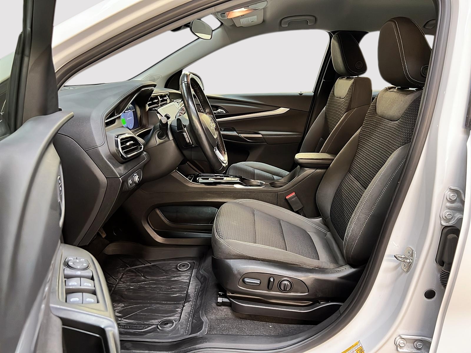 Chevrolet Bolt EUV 2LT 2023 - image #7