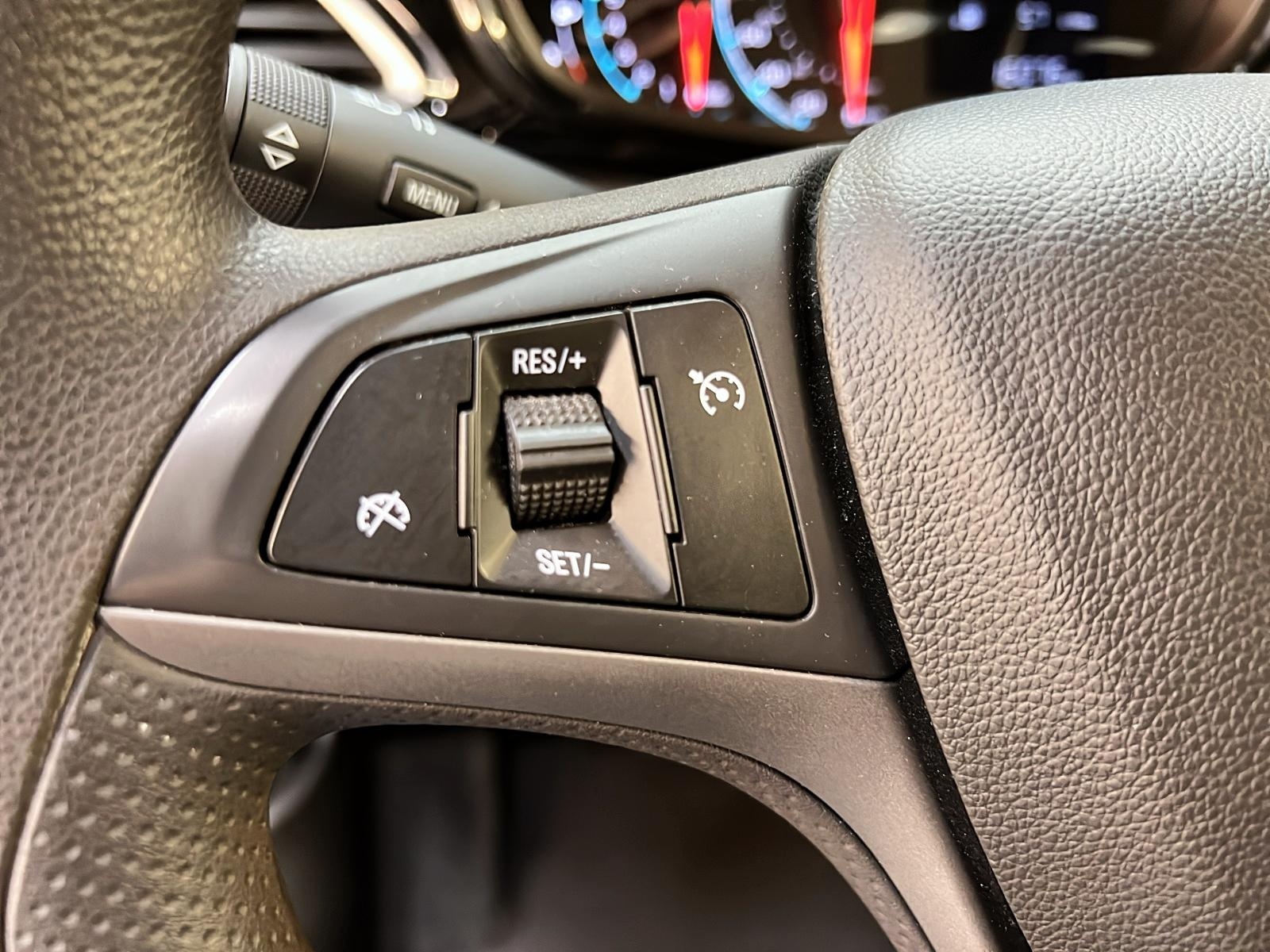 Chevrolet Spark 1LT 2020 - image #18