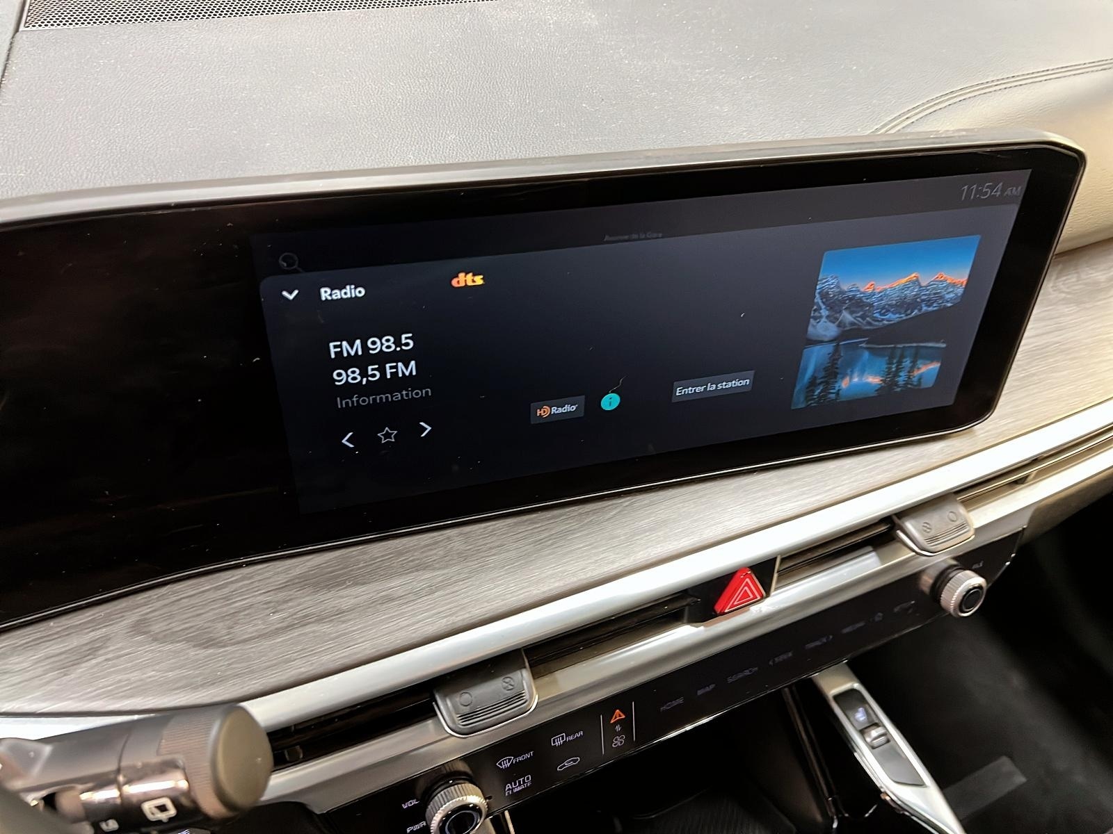 Kia Sorento X-LINE TURBO CUIR TOIT PANO 4RM 2025 - image #18