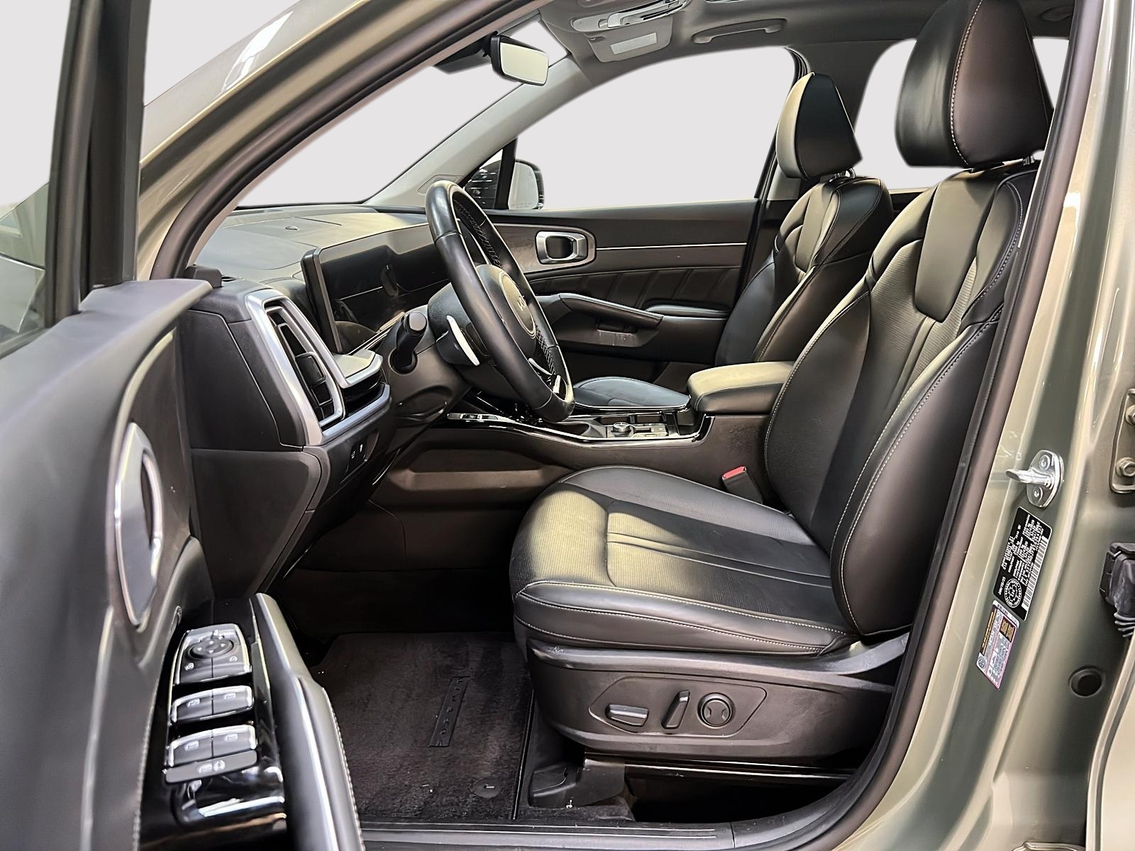 Kia Sorento X-LINE TURBO CUIR TOIT PANO 4RM 2025 - image #7