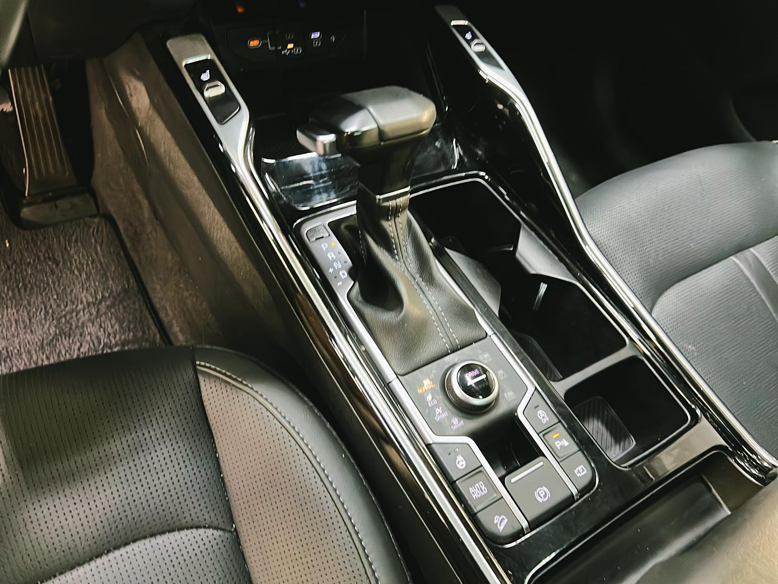 Kia Sorento X-LINE TURBO CUIR TOIT PANO 4RM 2025 - image #16