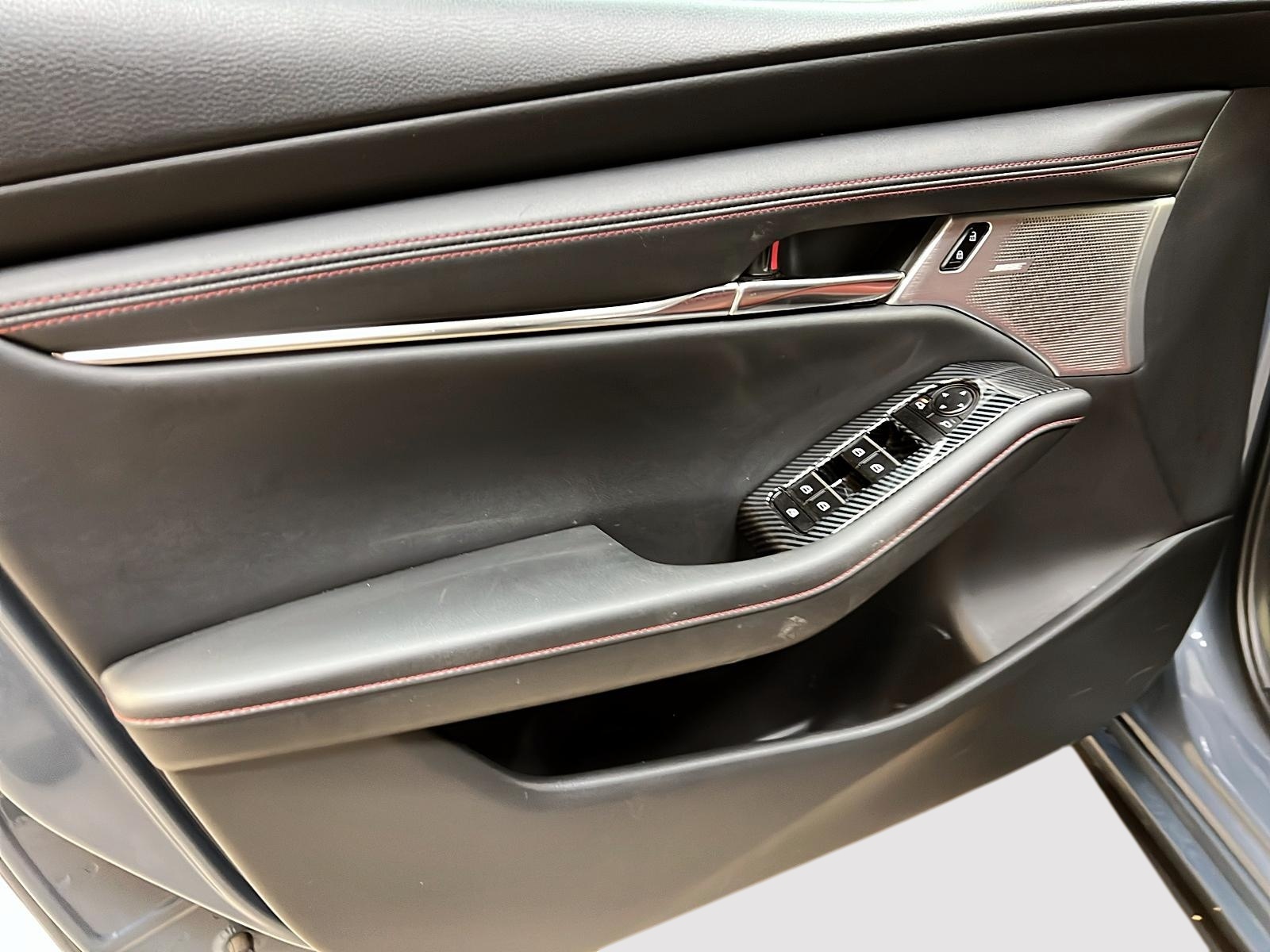 Mazda Mazda3 Sport GT CUIR TOIT NAV 2023 - image #25