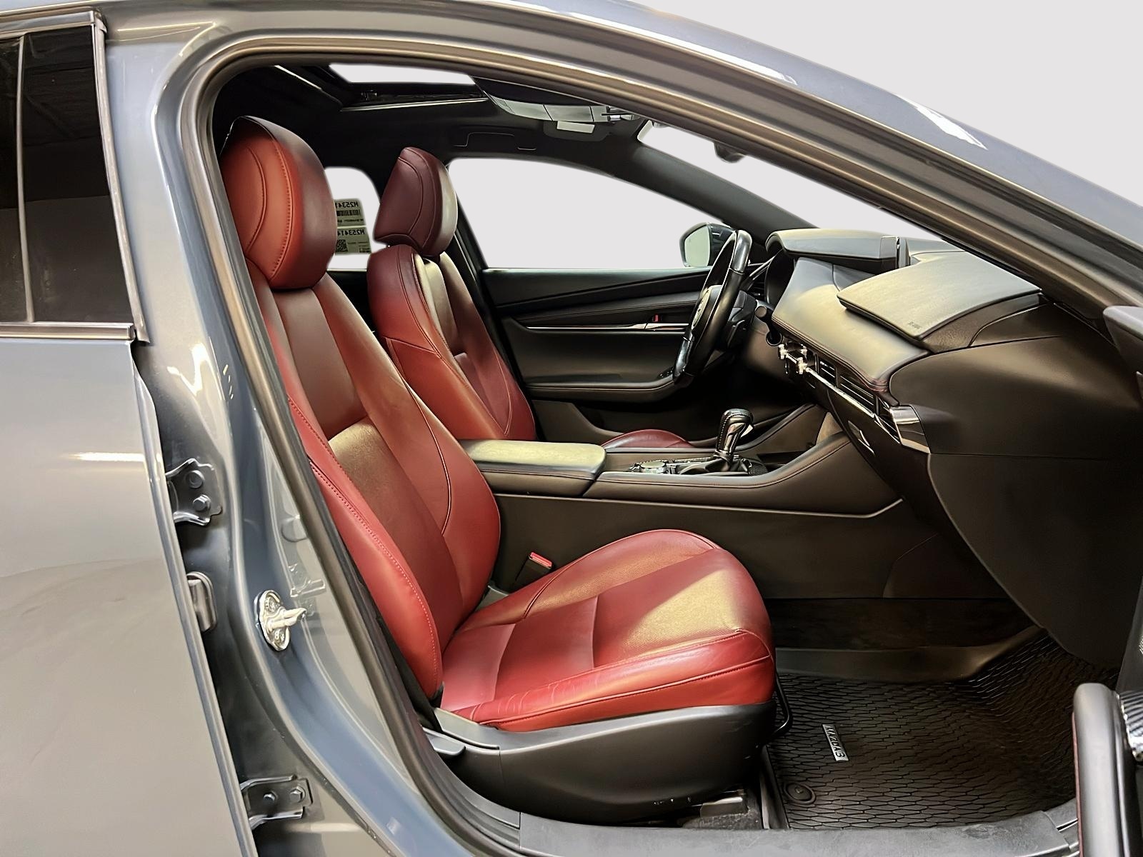Mazda Mazda3 Sport GT CUIR TOIT NAV 2023 - image #8
