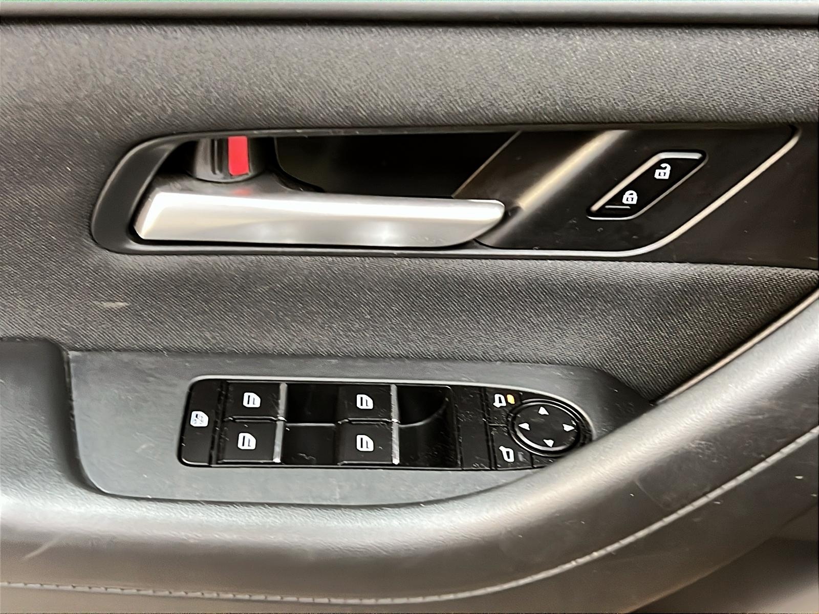 Mazda CX-90 GS LUXE PHEV CUIR TOIT PANO 4RM 2024 - image #26