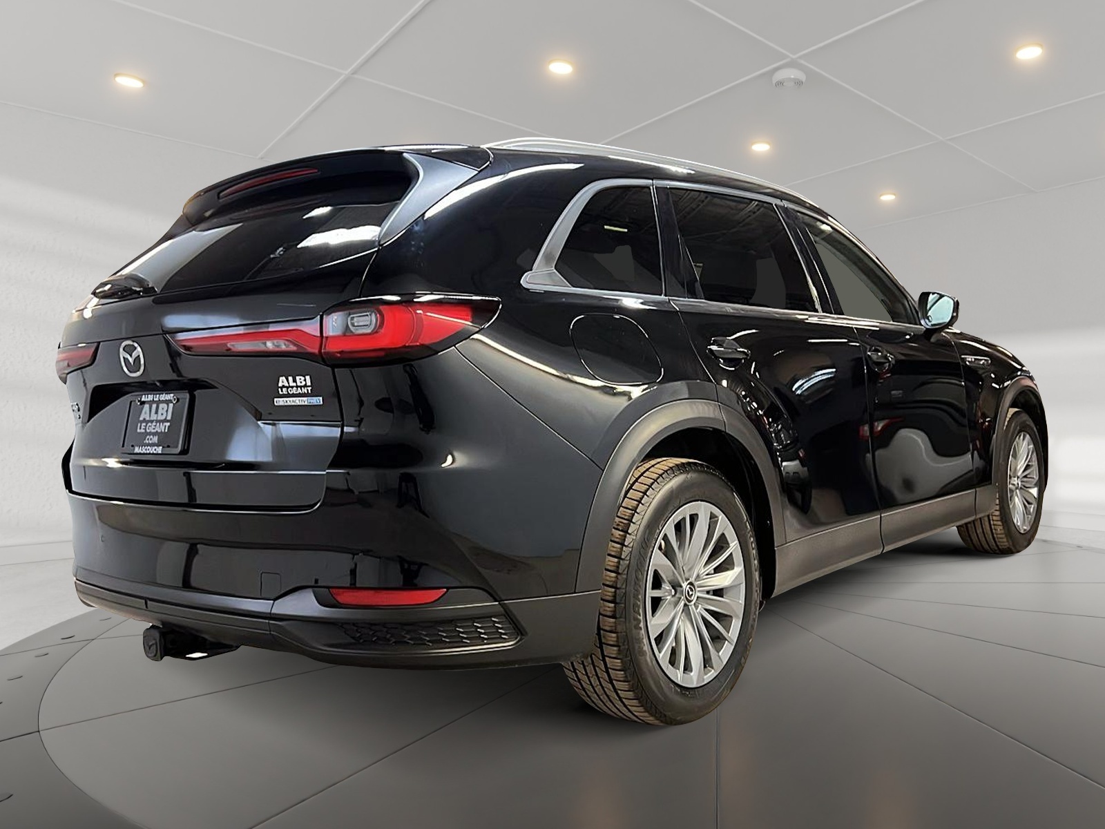 Mazda CX-90 GS LUXE PHEV CUIR TOIT PANO 4RM 2024 - image #4