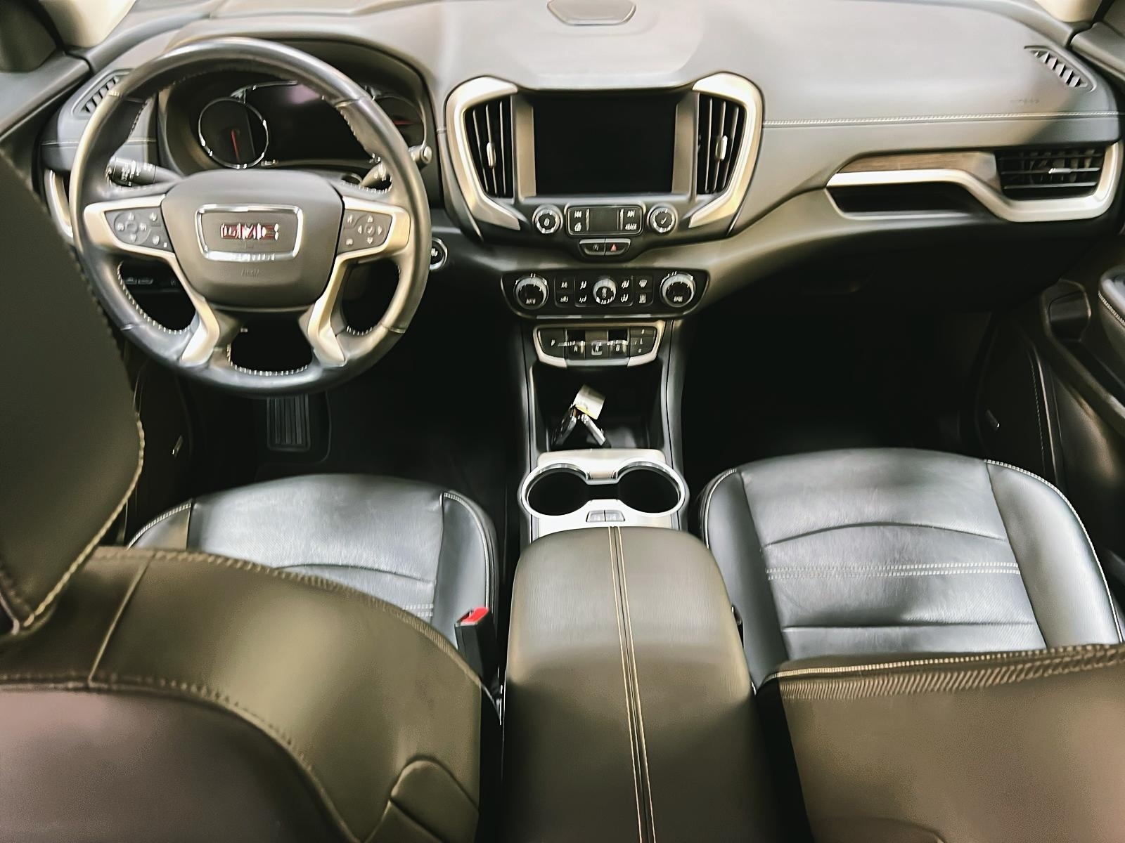 GMC Terrain DENALI CUIR NAV 4RM 2022 - image #11