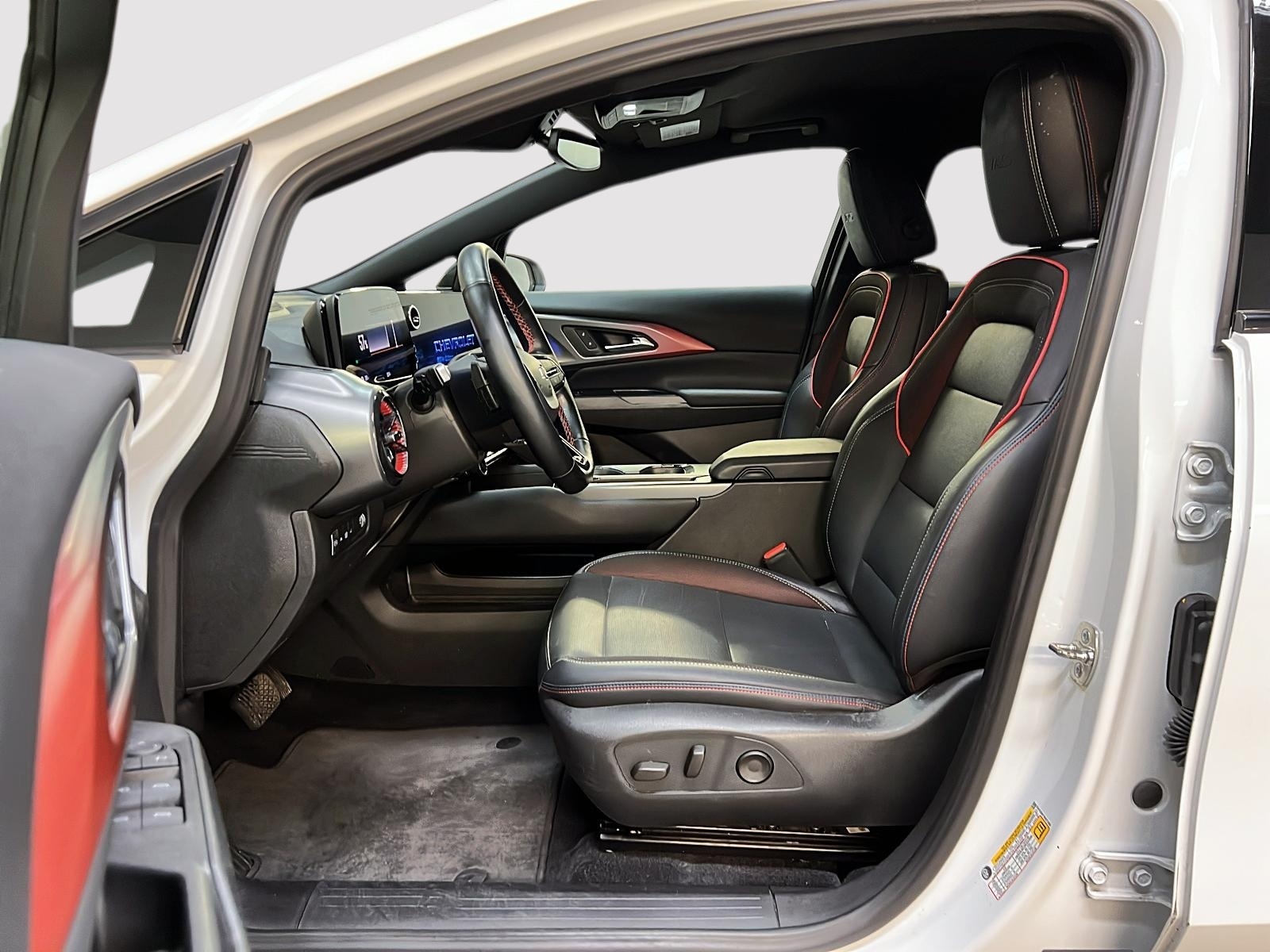 Chevrolet Equinox EV 2RS CUIR NAV 2024 - image #7