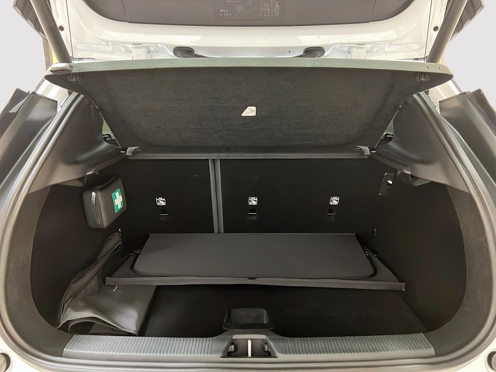 Volvo EX30 TWIN PLUS CUIR TOIT PANO NAV 4RM 2025 - image #13