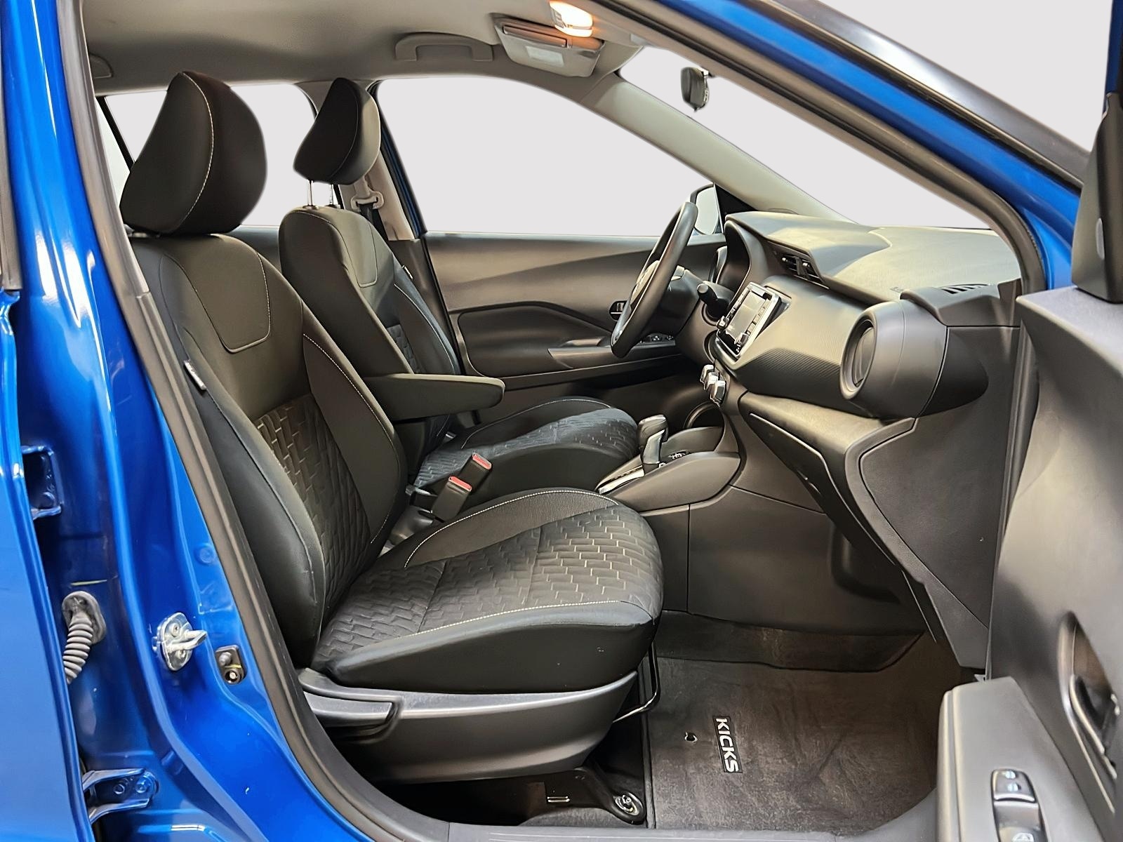 Nissan Kicks S 2021 - image #8