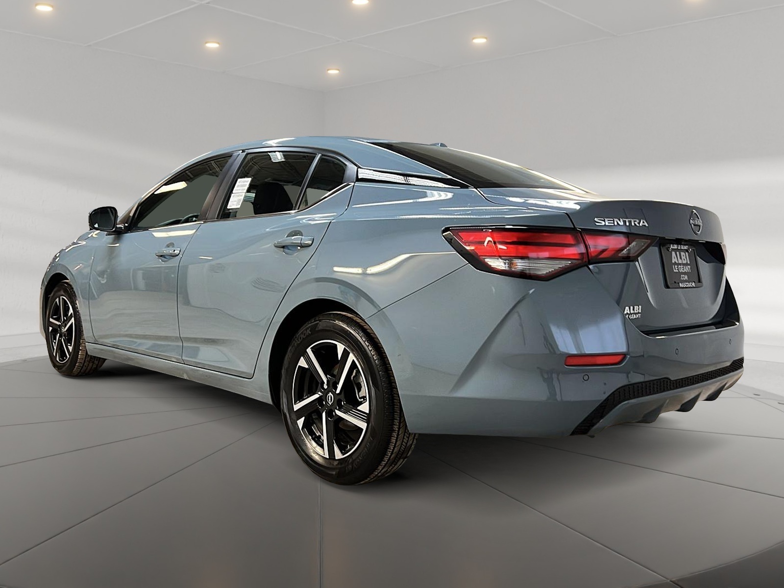 Nissan Sentra SV 2025 - image #6