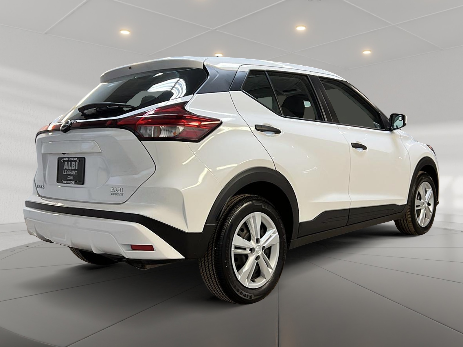 Nissan Kicks S 2024 — photo 4