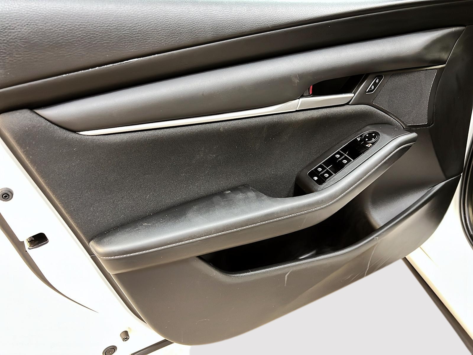 Mazda Mazda3 GX 2025 - image #23