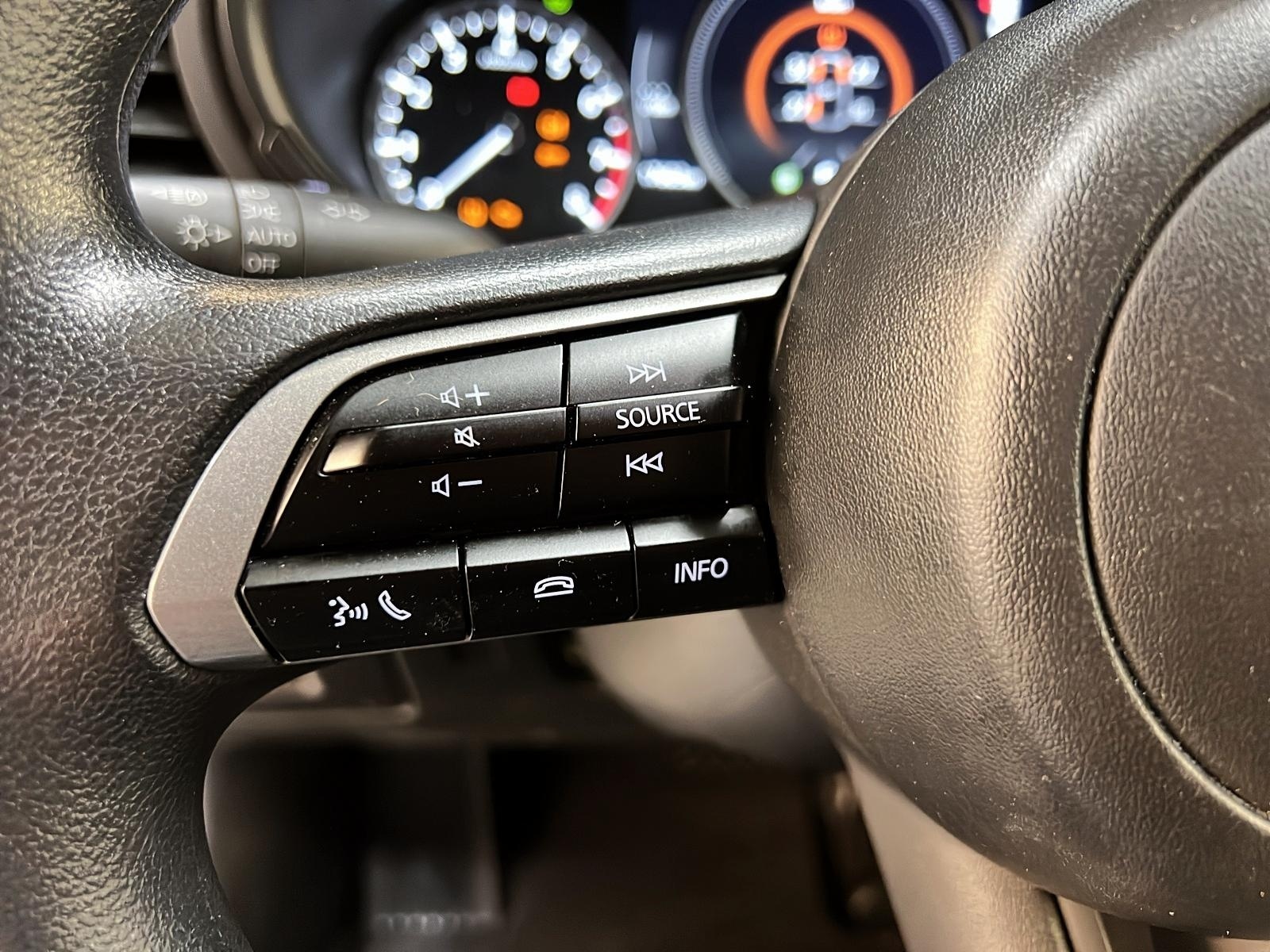 Mazda Mazda3 GX 2025 - image #20