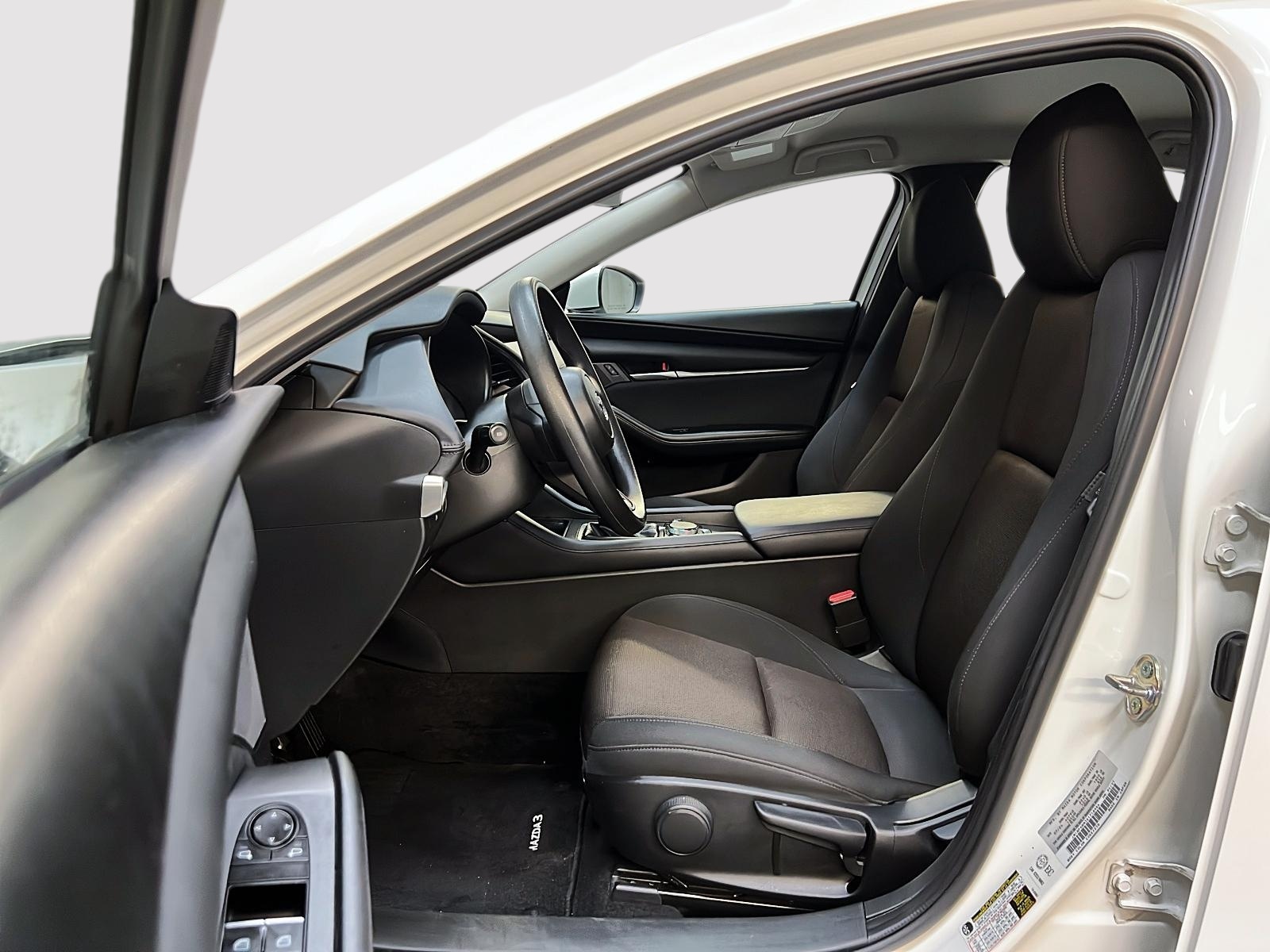 Mazda Mazda3 2025 - Image #7