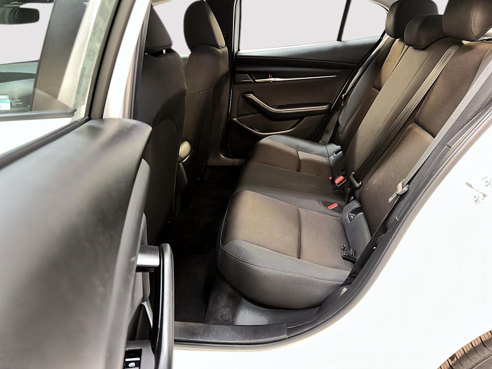 Mazda Mazda3 2025 - Image #9