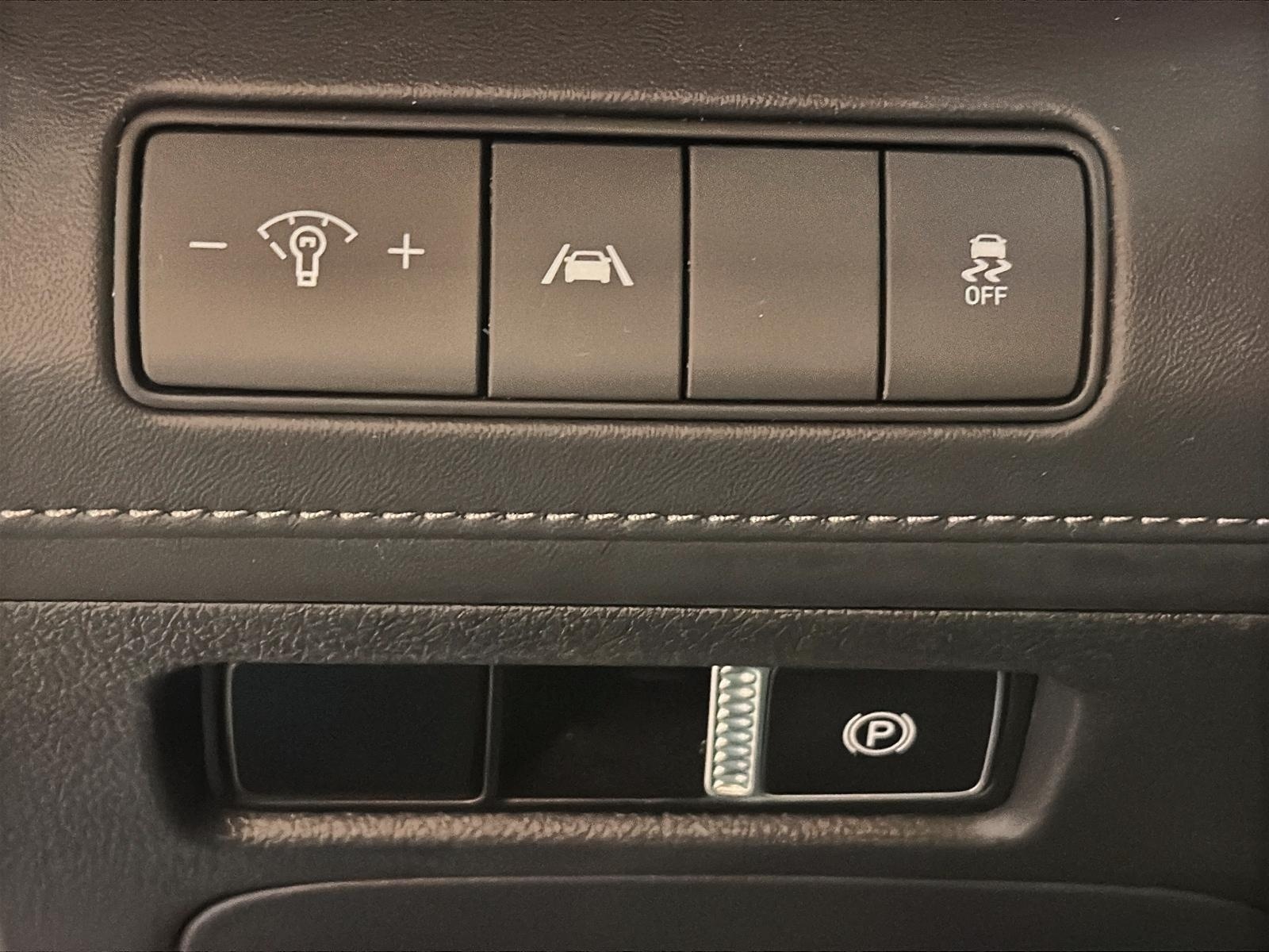 Hyundai Santa Fe PREFERRED TREND CUIR TOIT PANO 4RM 2022 - image #22