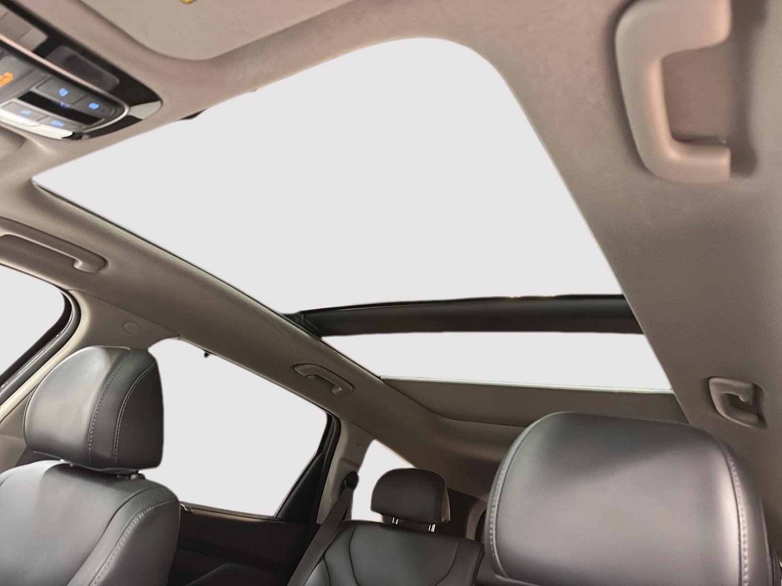 Hyundai Santa Fe PREFERRED TREND CUIR TOIT PANO 4RM 2022 - image #11