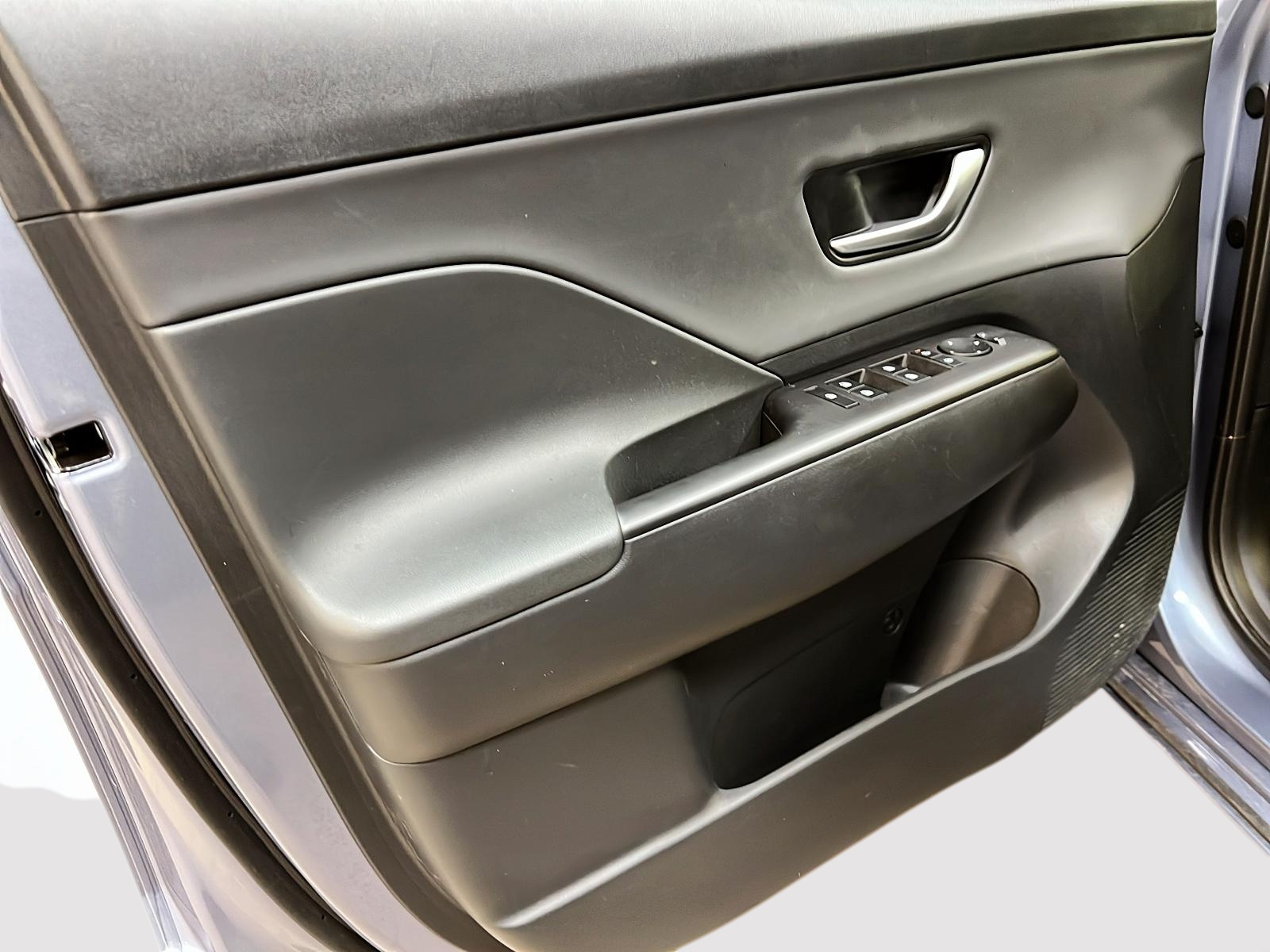 Hyundai Kona EV PREFERRED TREND CUIR TOIT NAV 2025 - image #24