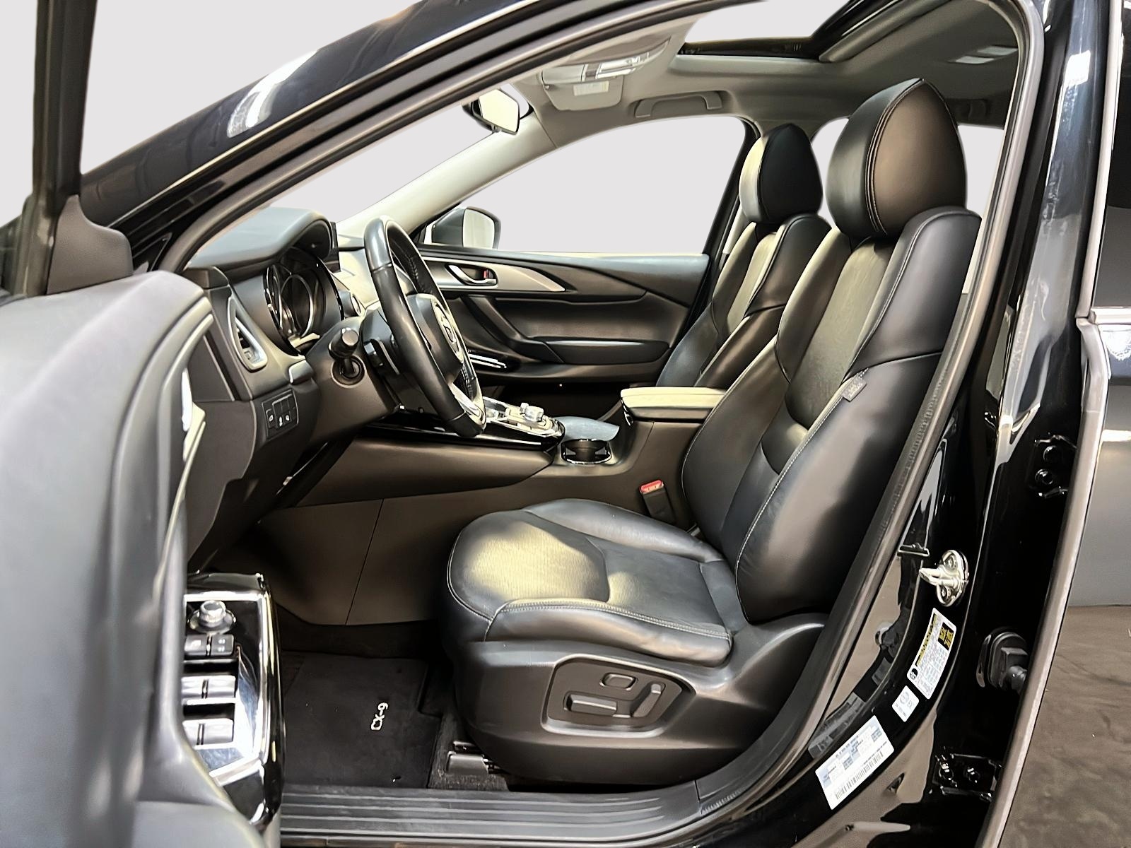 Mazda CX-9 GS LUXE CUIR TOIT 4RM 2022 - image #7