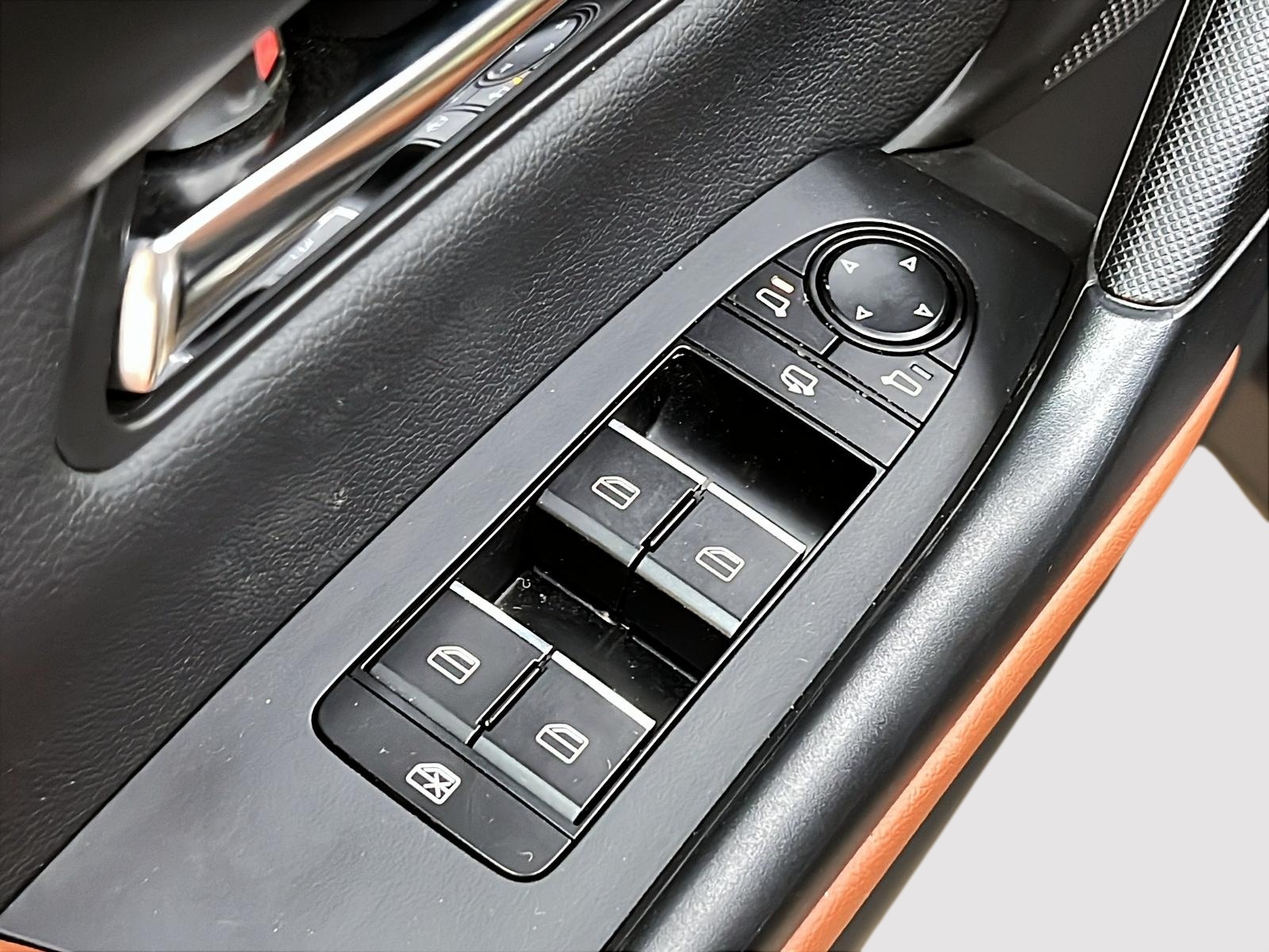 Mazda CX-50 GT TURBO CUIR TOIT PANO NAV 4RM 2024 - image #24