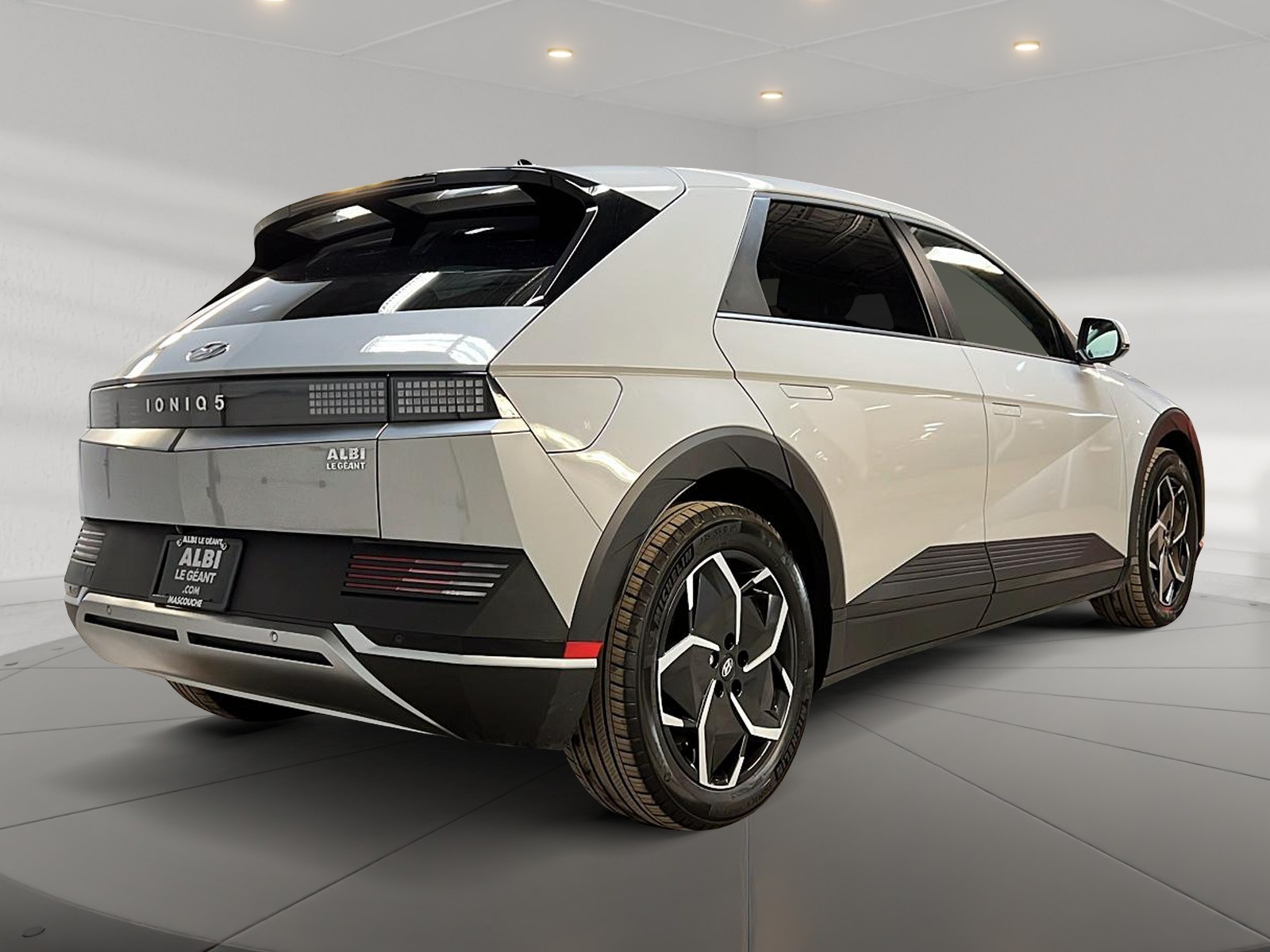 Hyundai IONIQ 5 PREFFERED LONG RANGE NAV 2024 - image #4