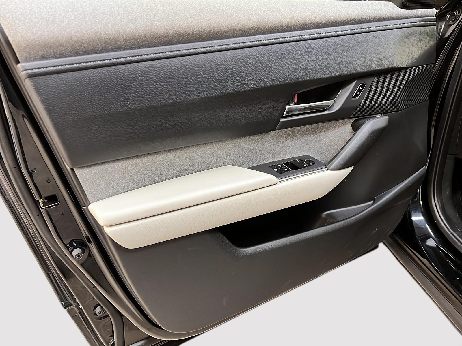 Mazda MX-30 GS NAV 2022 - image #24