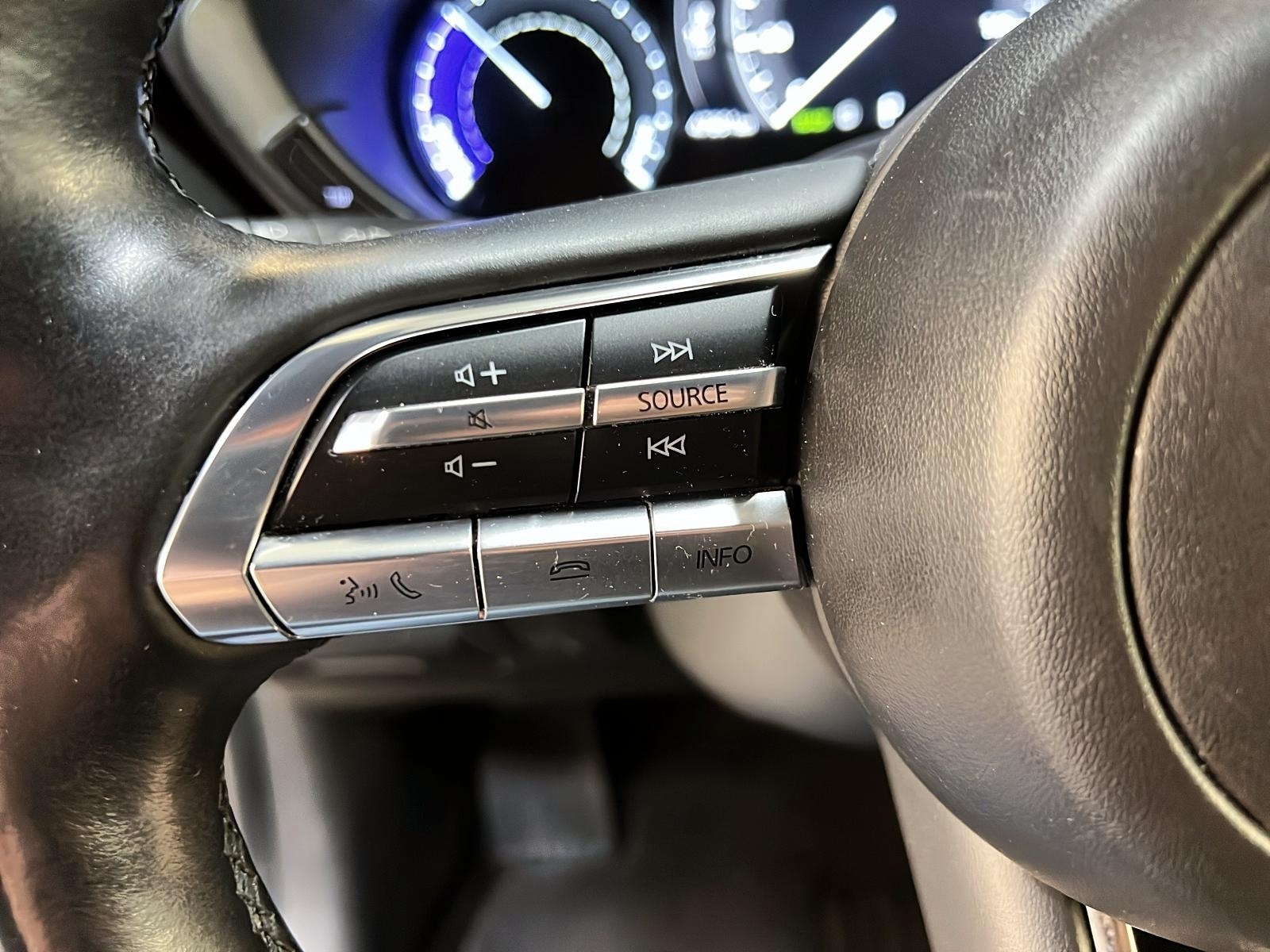 Mazda MX-30 GS NAV 2022 - image #21