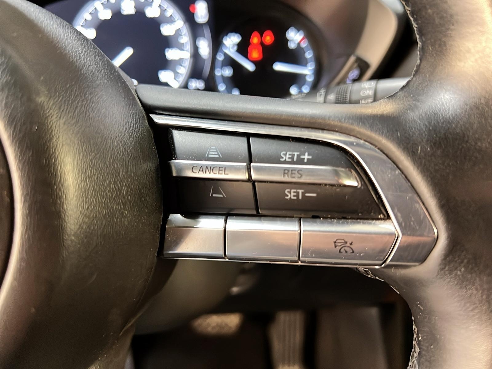 Mazda MX-30 2022 - Image #20