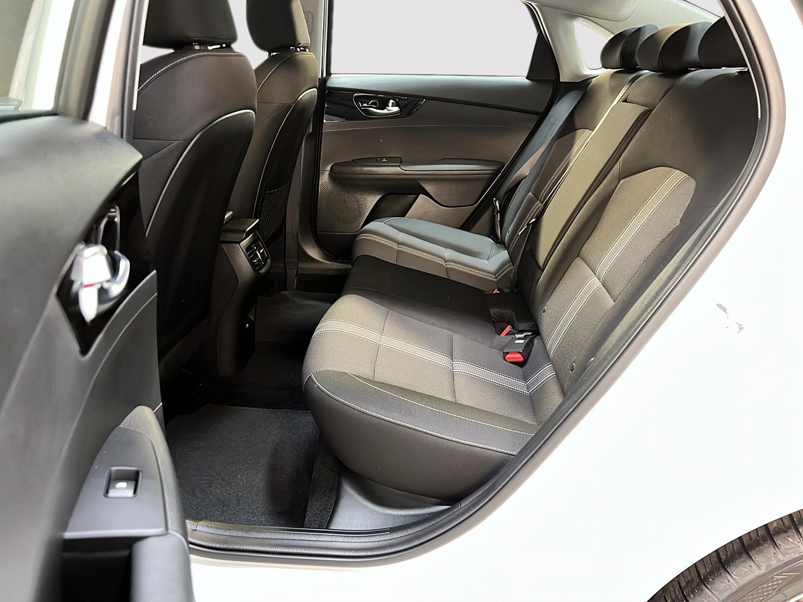 Kia Forte 2024 - Image #9