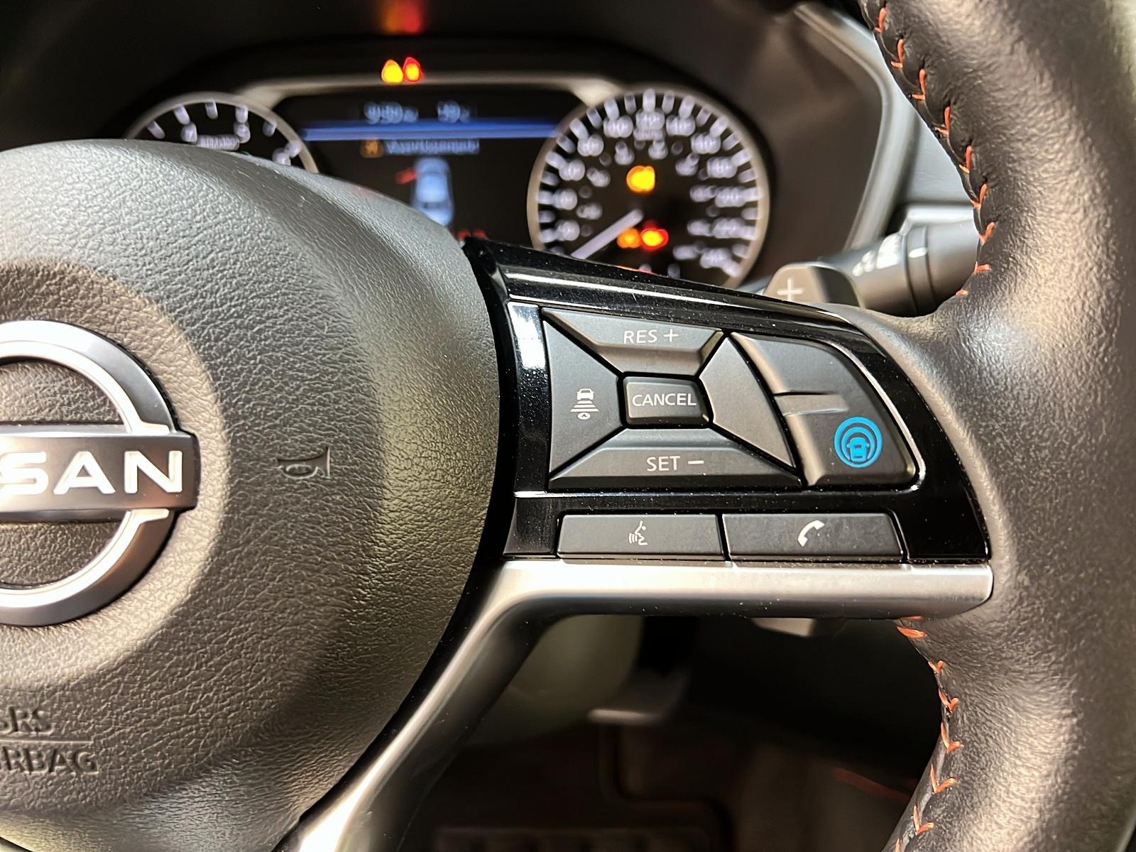 Nissan Altima SR TOIT 4RM 2023 - image #19