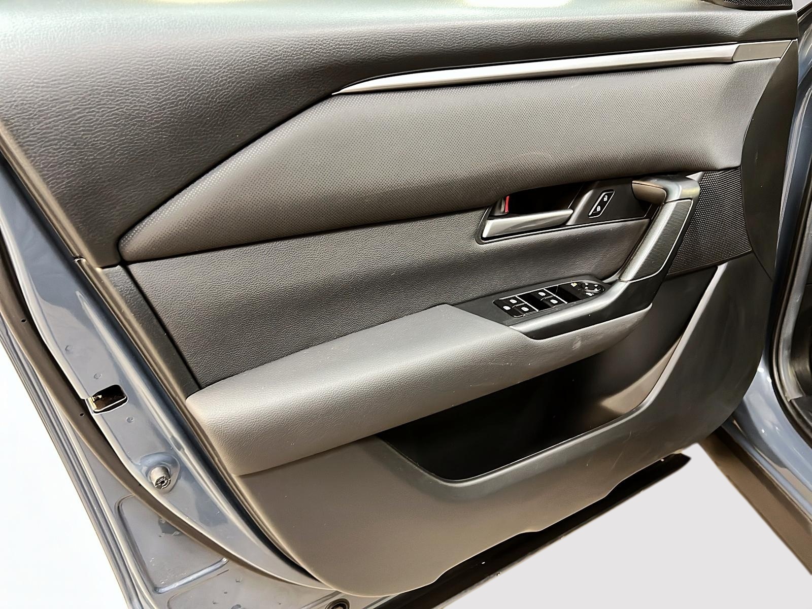 Mazda CX-50 2024 - Image #25