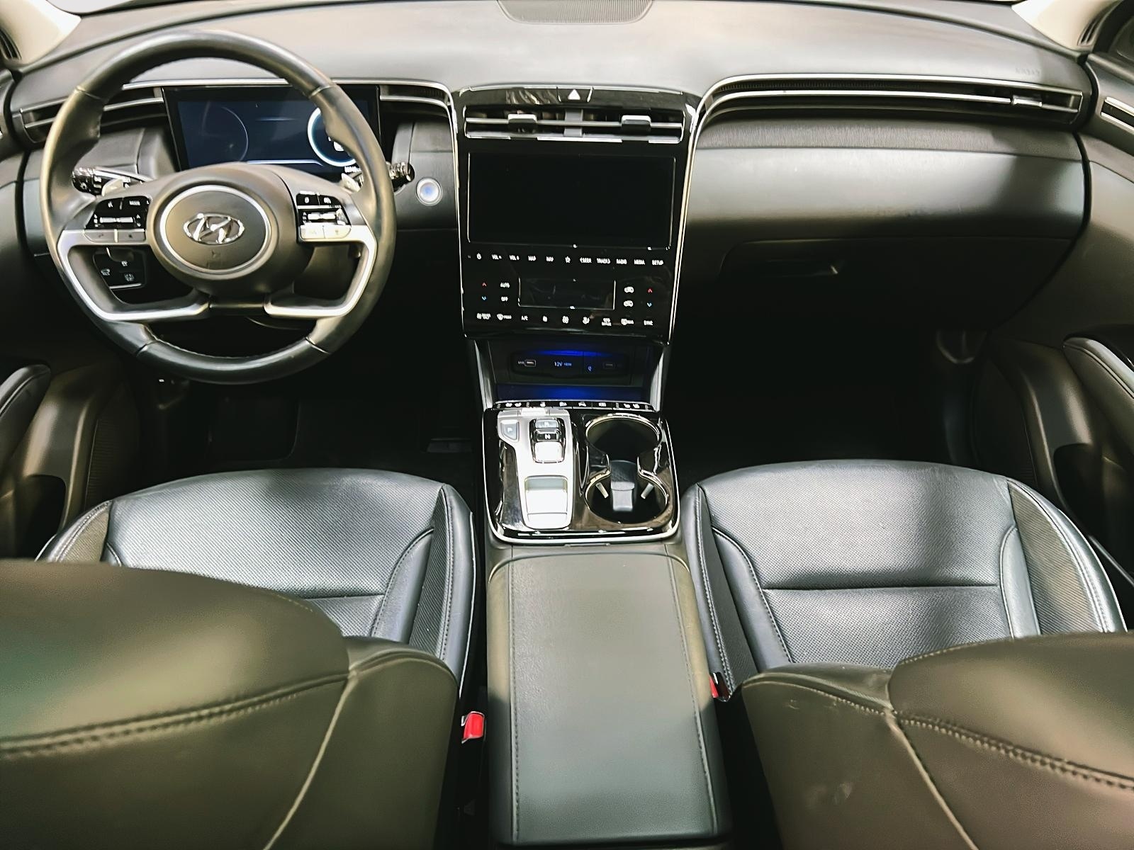Hyundai Tucson ULTIMATE HYBRIDE CUIR TOIT PANO NAV 4RM 2024 - image #11